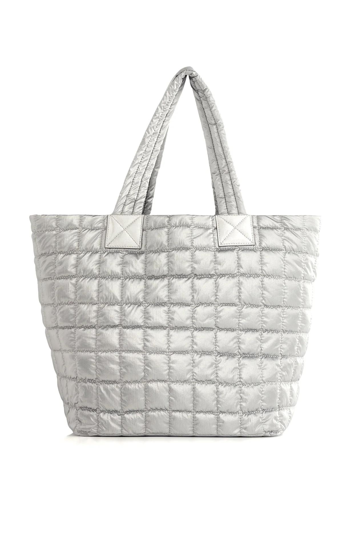 Logan Tote Product Image