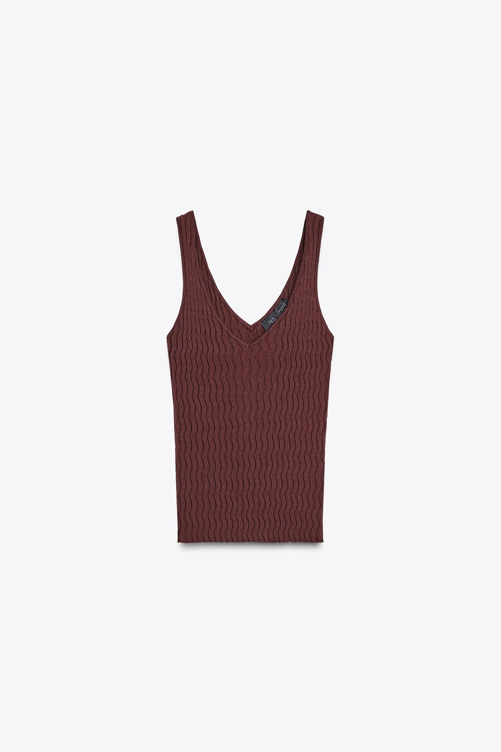 STRUCTURED KNIT TOP Product Image