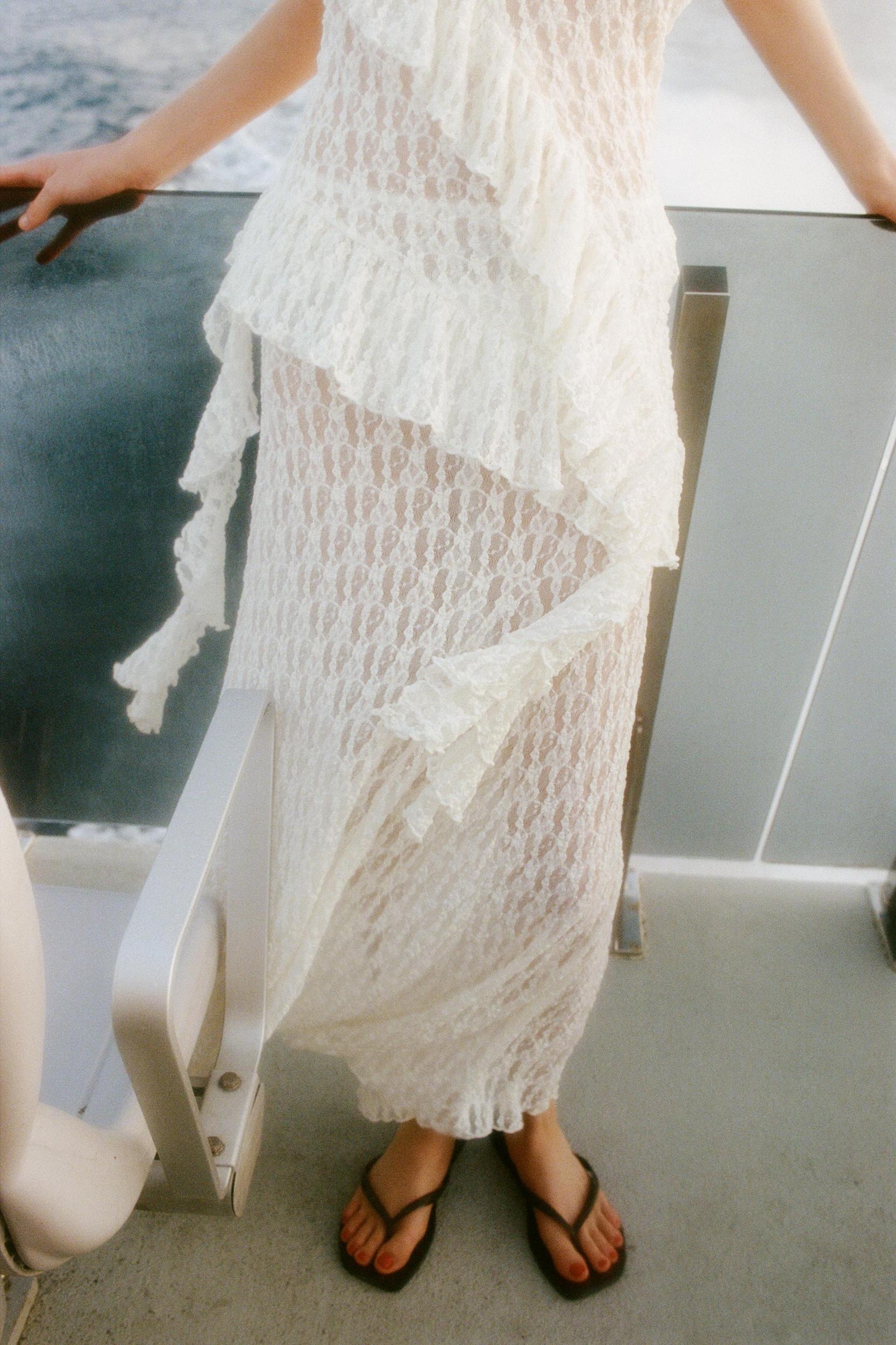 LONG LACE SKIRT Product Image