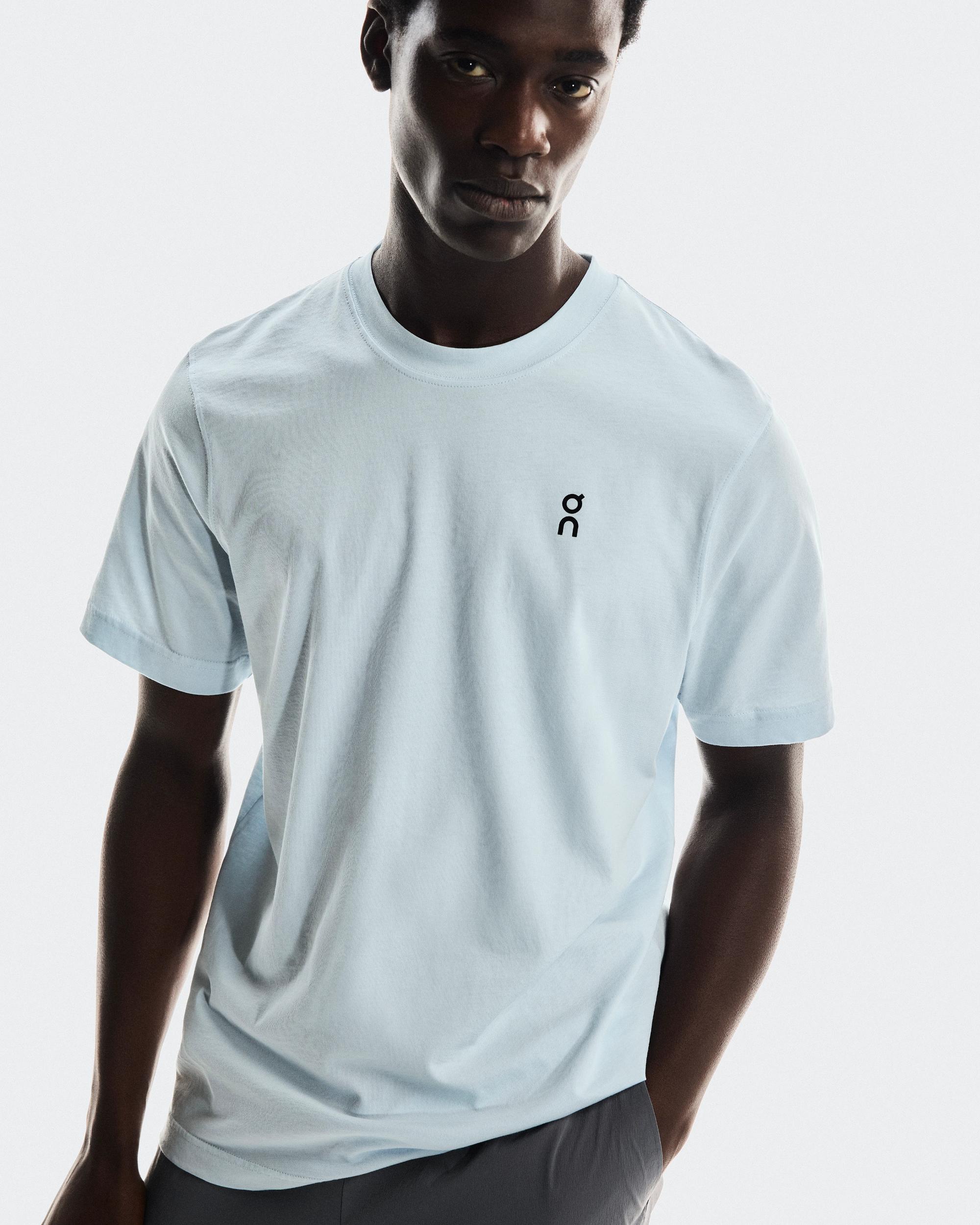 Graphic-T: Men's Organic Cotton T-Shirt With Logo Print Product Image