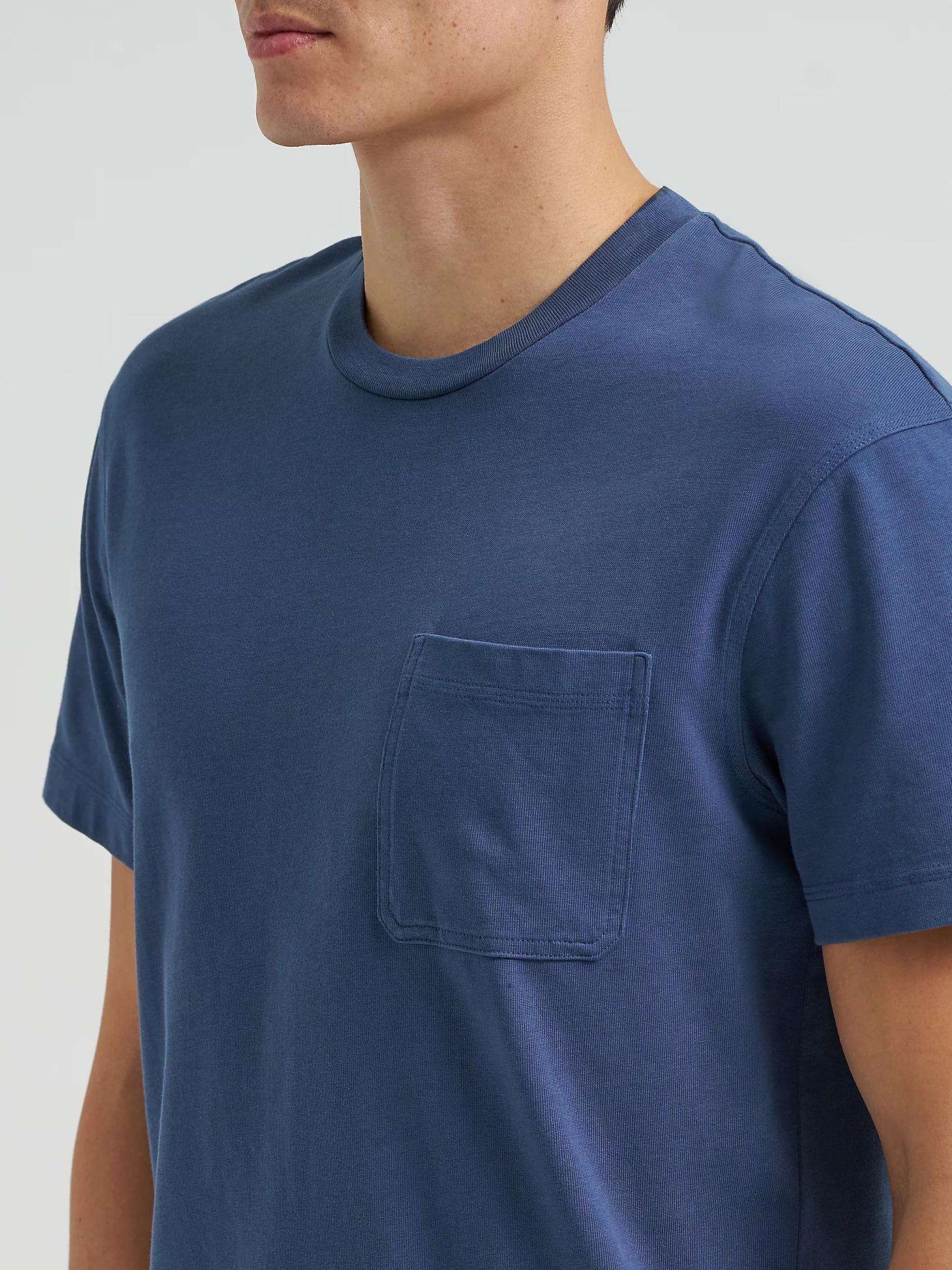 Men's Relaxed Fit Heavyweight Pocket Tee | Men's Tops & Tees | Lee® Product Image