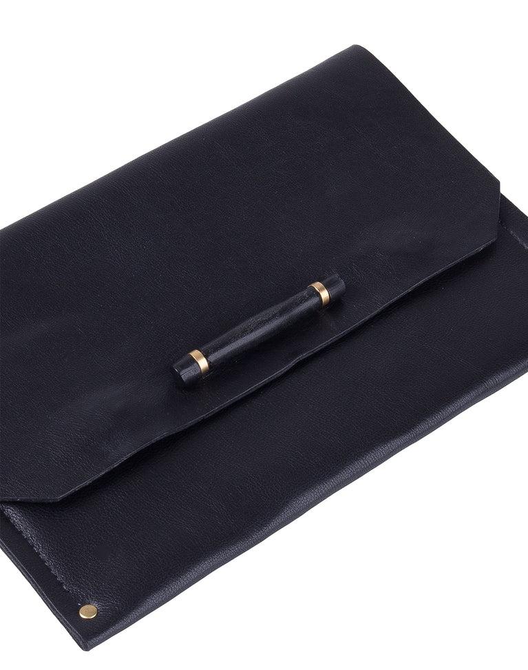 Pietra Clutch - Black Product Image