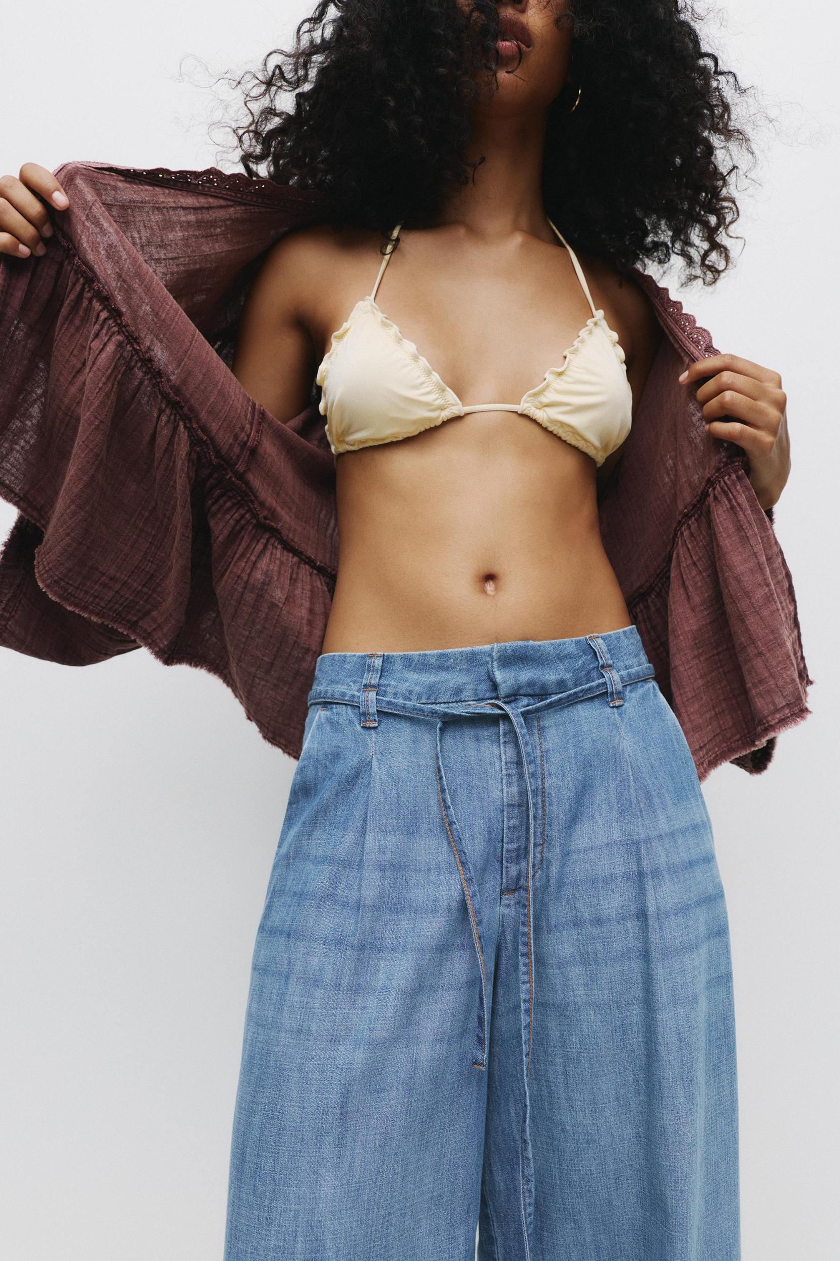 Wide-leg jeans with drawstring Product Image