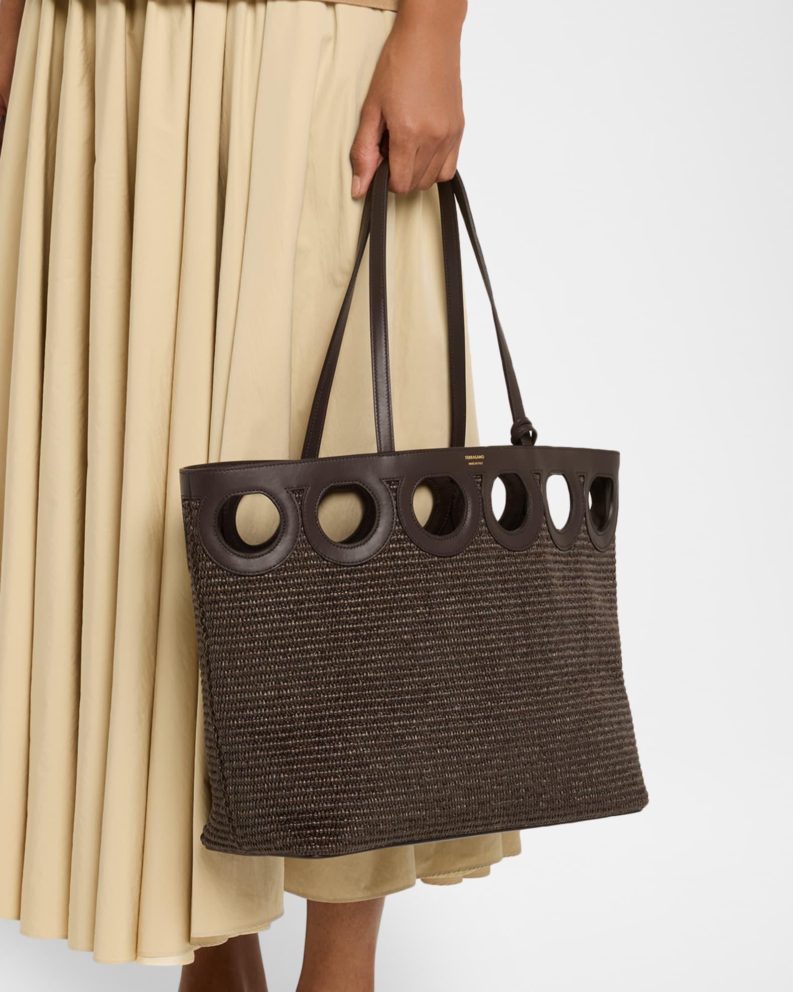 Gancio Cutout Raffia Tote Bag Product Image
