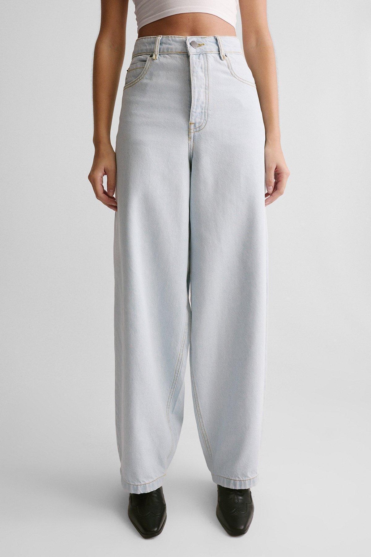 The Barrell Leg Jean Product Image