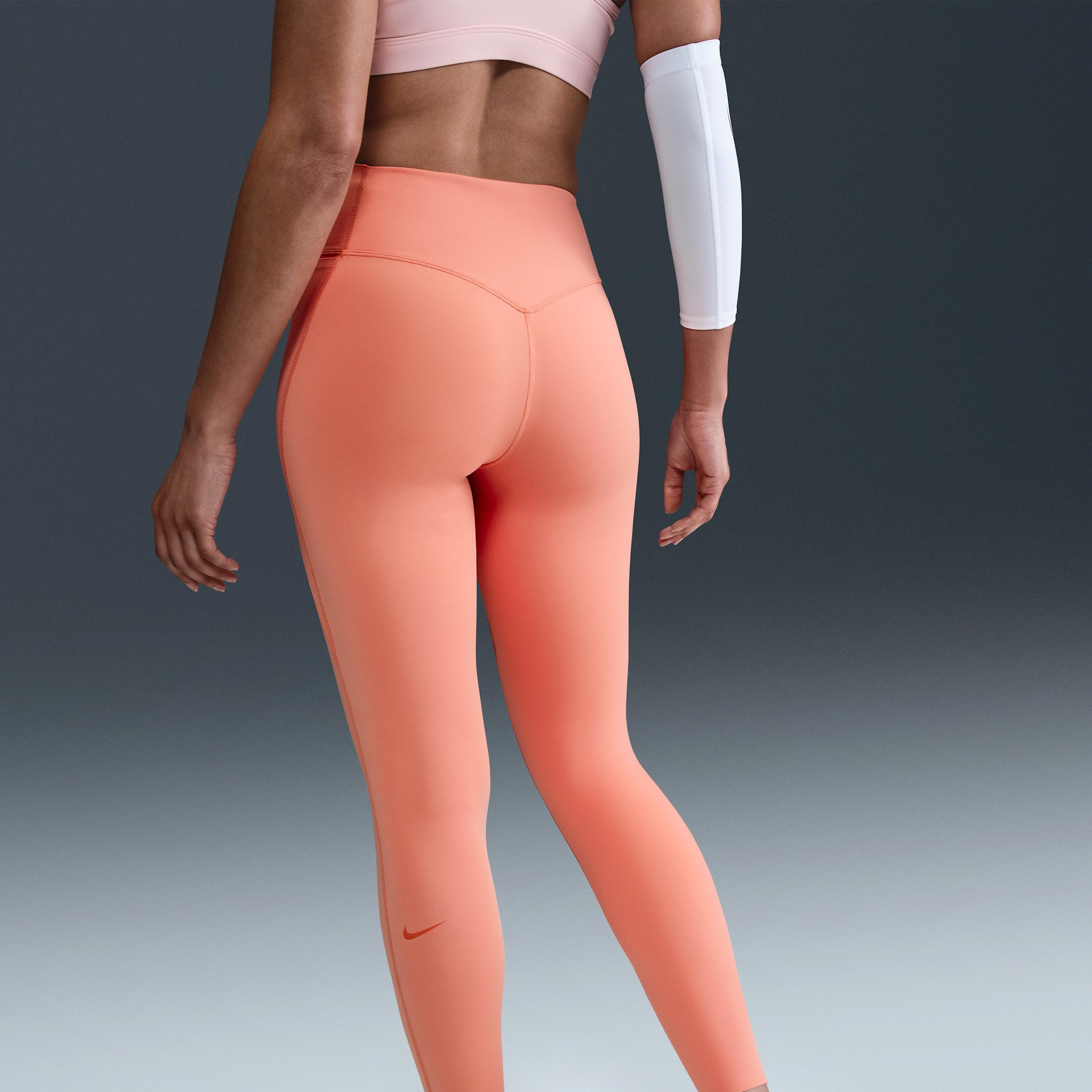 Nike Women's Universa Medium-Support High-Waisted 7/8 Leggings with Pockets Product Image