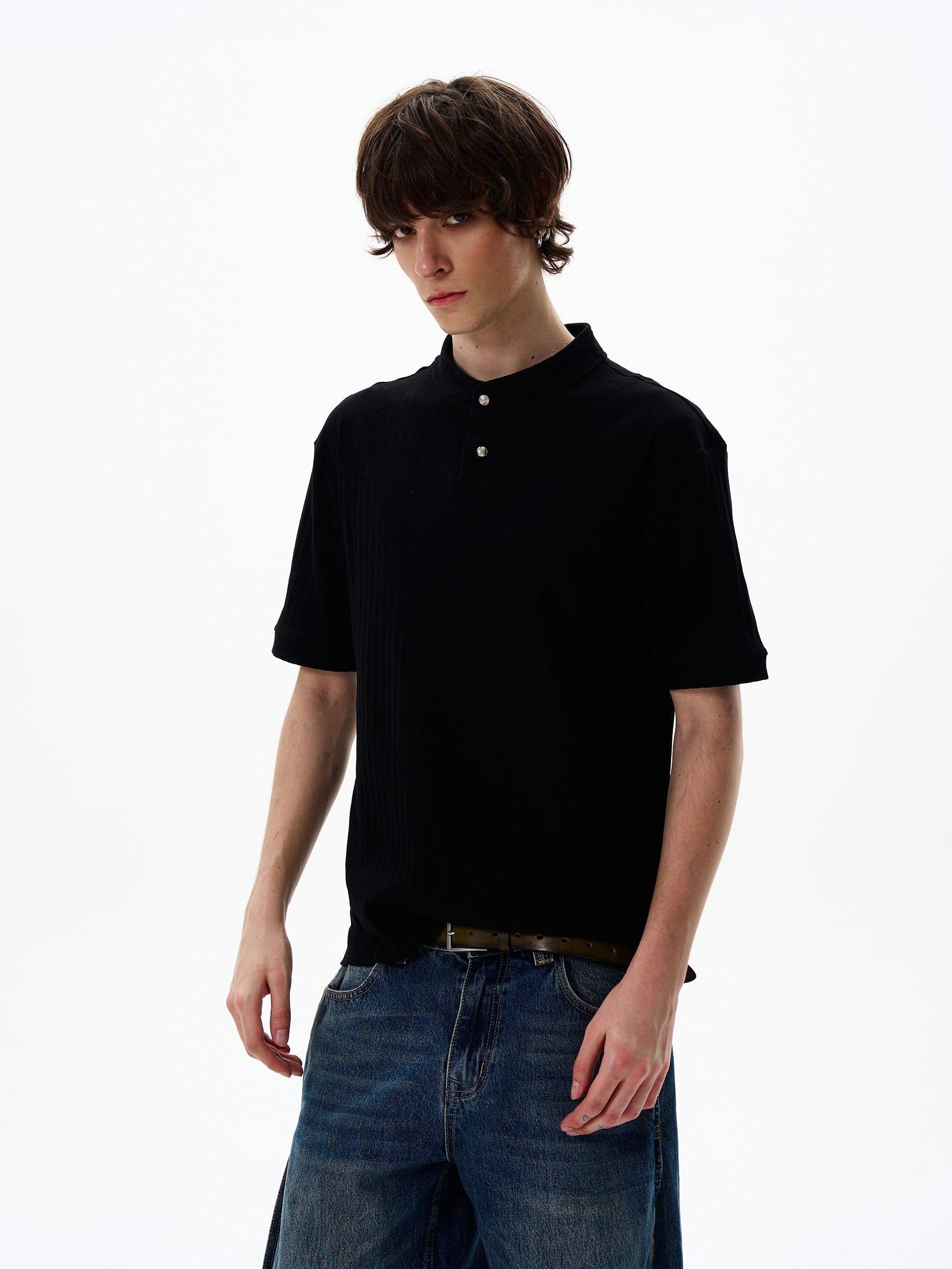RT No. 12701 TEXTURE KNIT HENRY COLLAR SHORT SLEEVE SHIRT Product Image