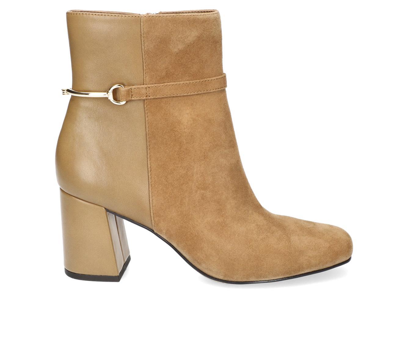Women's Bella Vita Quincy Booties Product Image