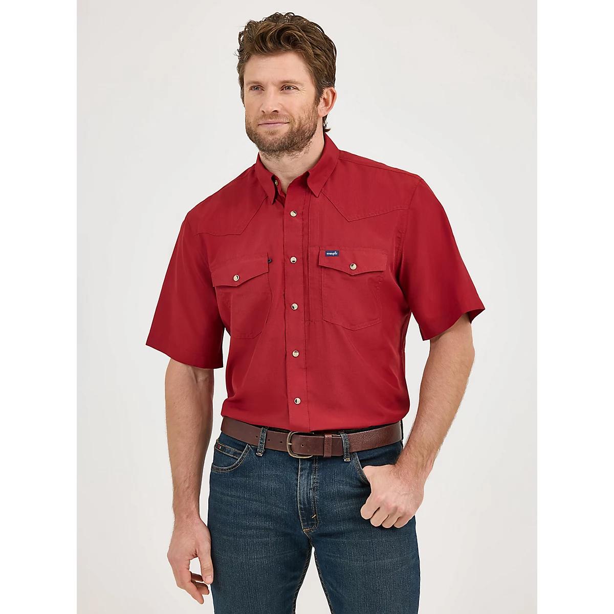Men's Wrangler Performance Snap Short Sleeve Solid Shirt in Forest Product Image