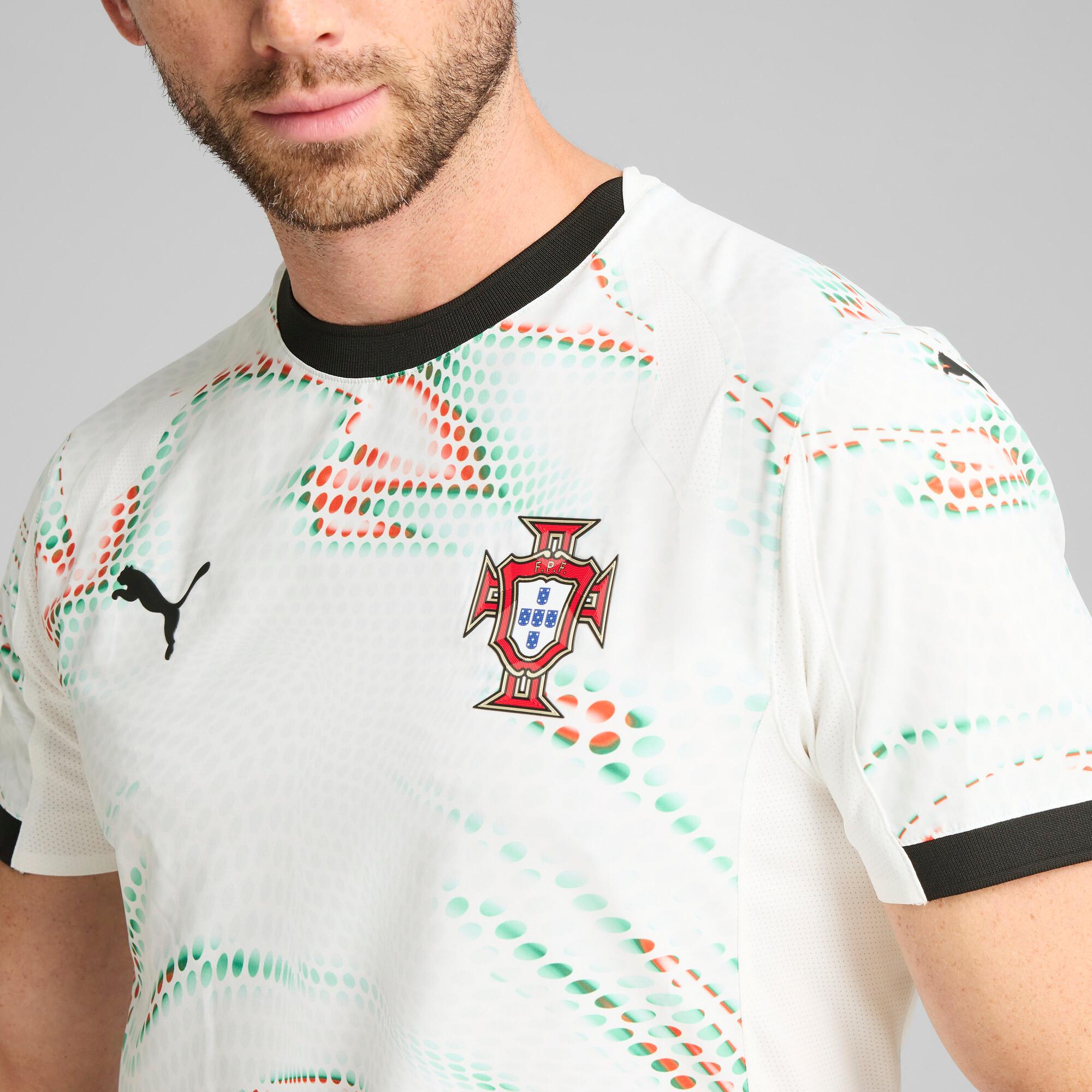 Portugal '25 Away Authentic Men's Soccer Jersey Product Image