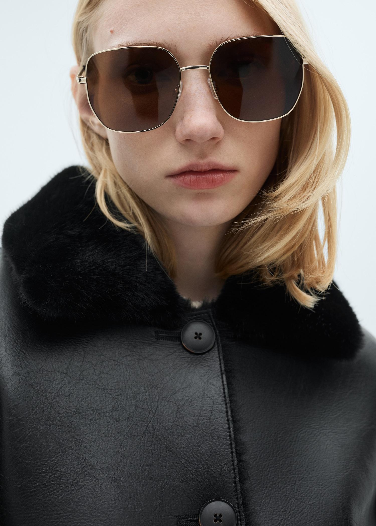 Double-sided leather-effect jacket with pockets - Women | MANGO USA Product Image