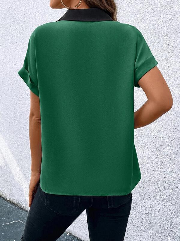 Loose Short Sleeves Contrast Color V-Neck T-Shirts Tops Product Image