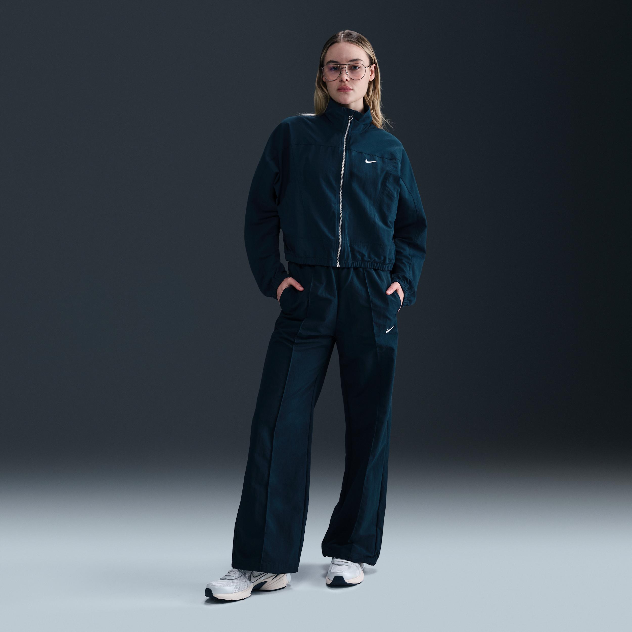Womens Nike Sportswear Everything Wovens Oversized Repel UV Protection Jacket | HJ0999-010 Product Image
