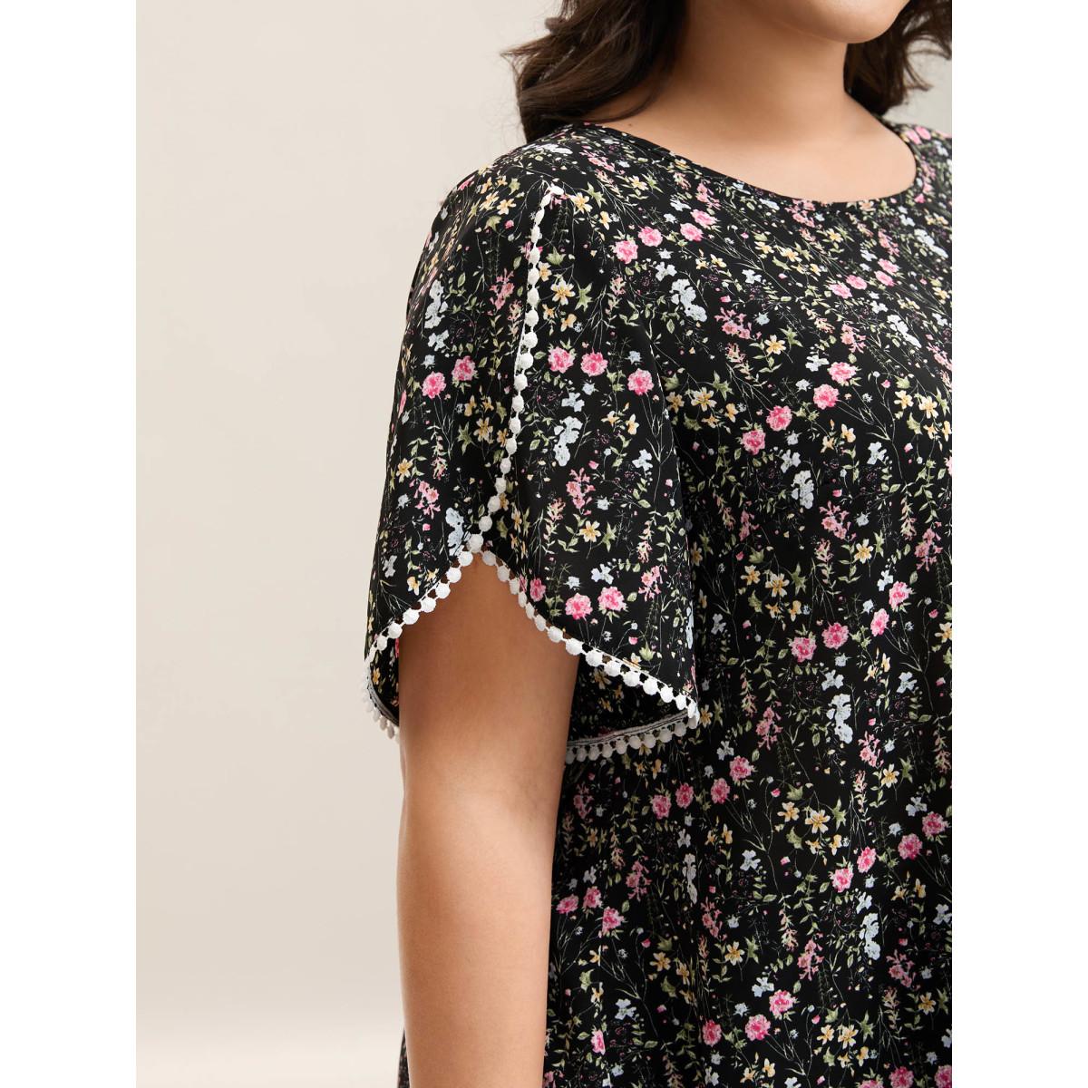 Plus Size Black Floral Print Petal Sleeve Shirt Women Short sleeve Round Neck Everyday-Elegant Blouses BloomChic 18-20/2X Product Image