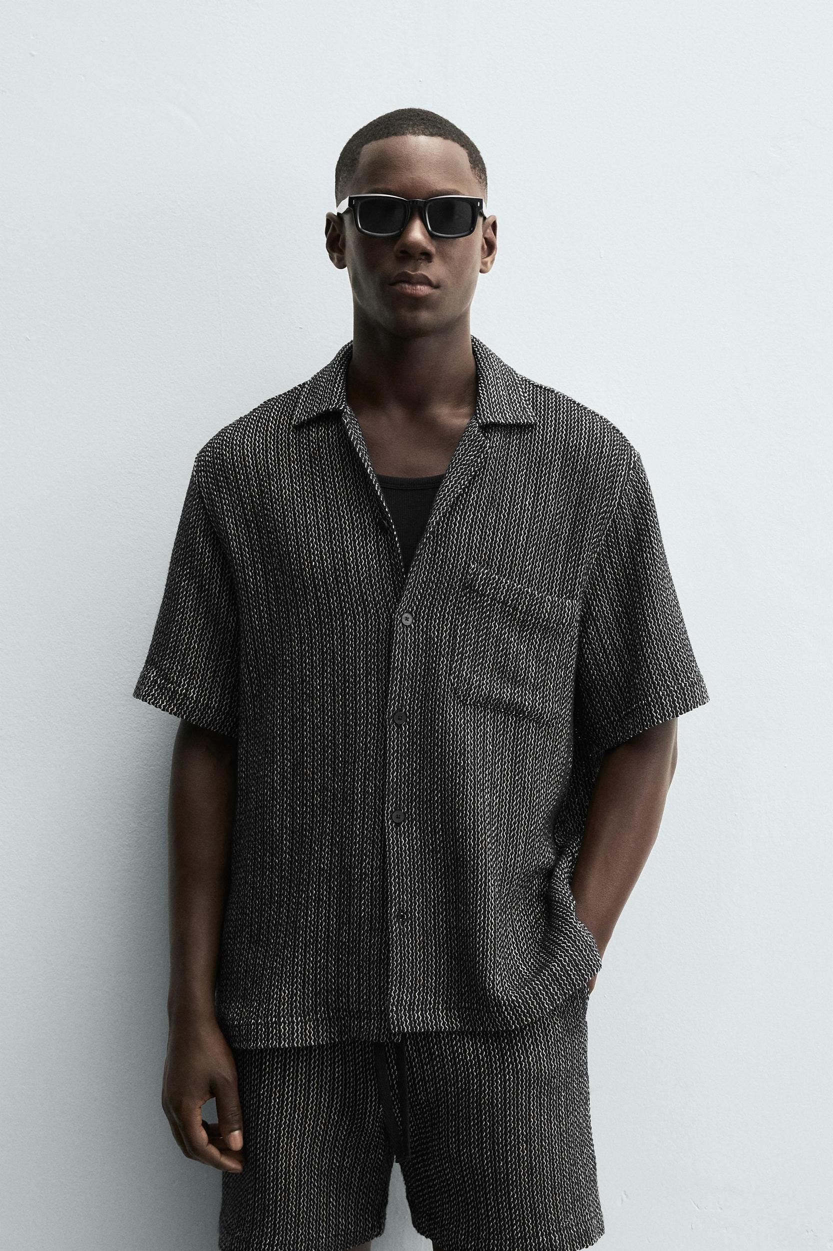 JACQUARD TEXTURED SHIRT Product Image