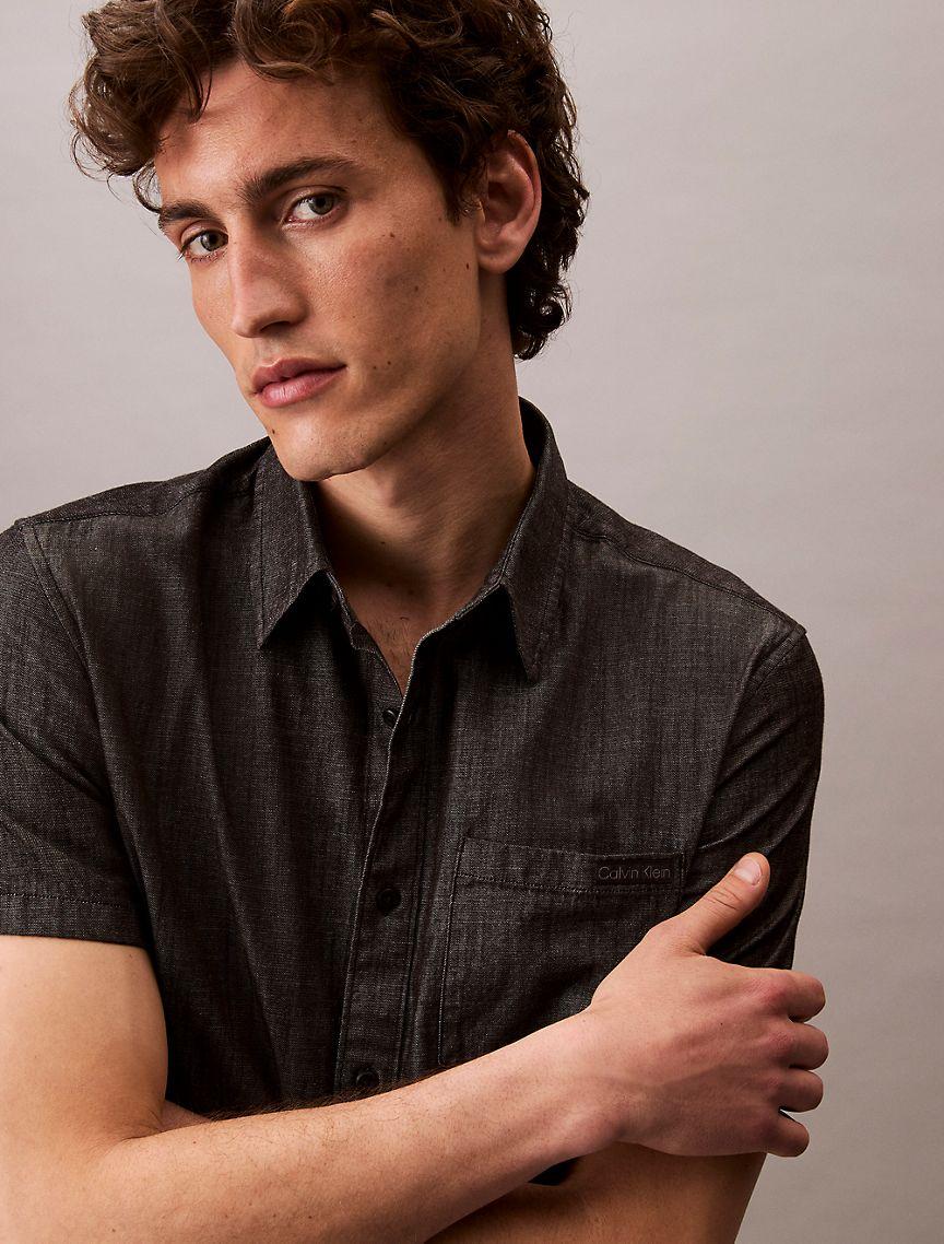 Chambray Short Sleeve Classic Shirt Product Image