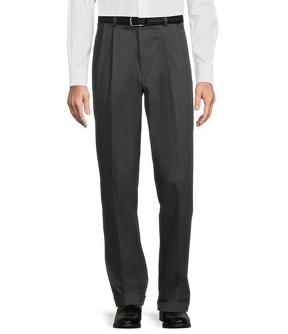 Roundtree & Yorke TravelSmart Ultimate Performance Classic Fit Pleated Non-Iron Chino Pants Product Image