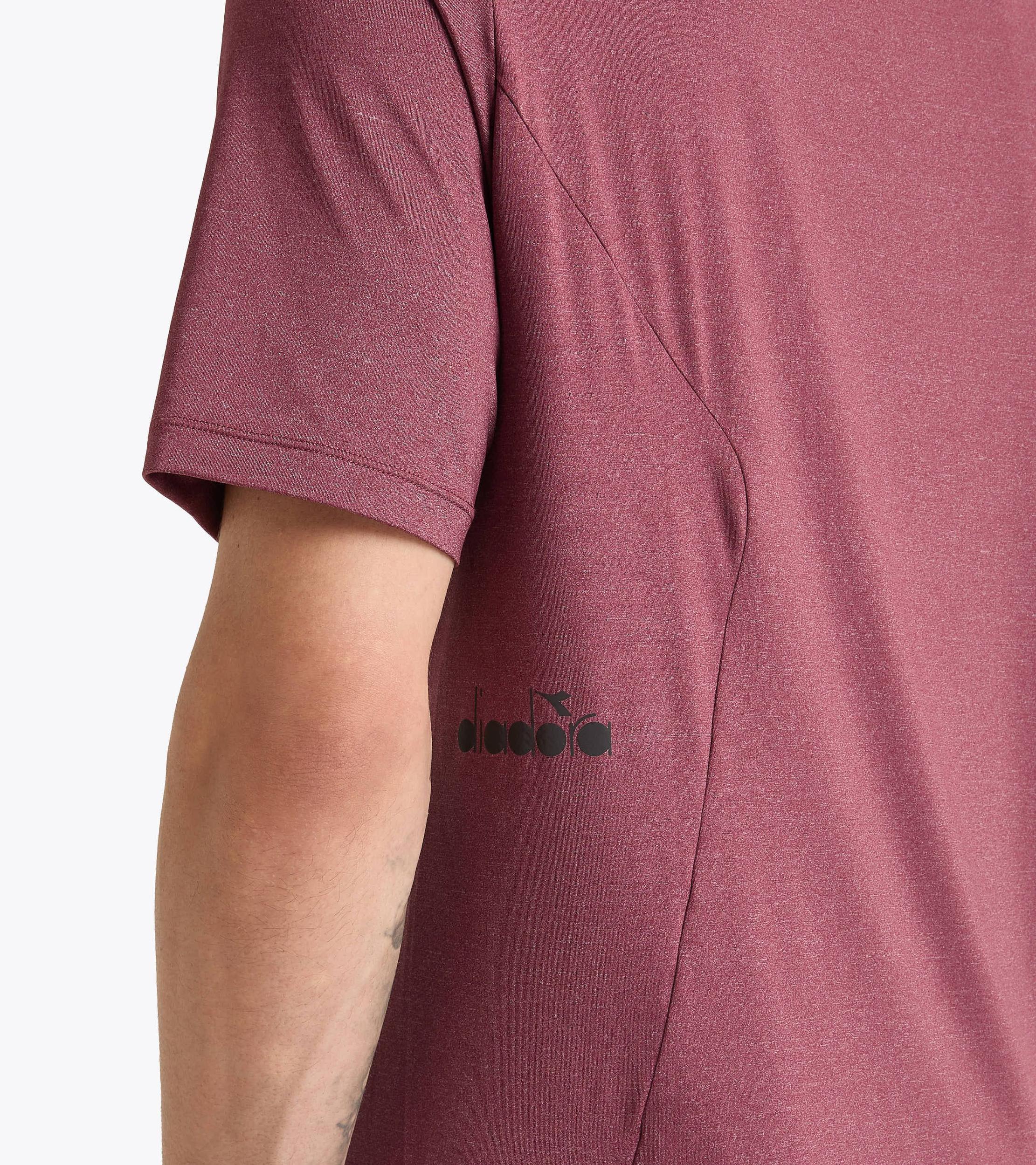 SS T-SHIRT TECH RUN CREW Product Image