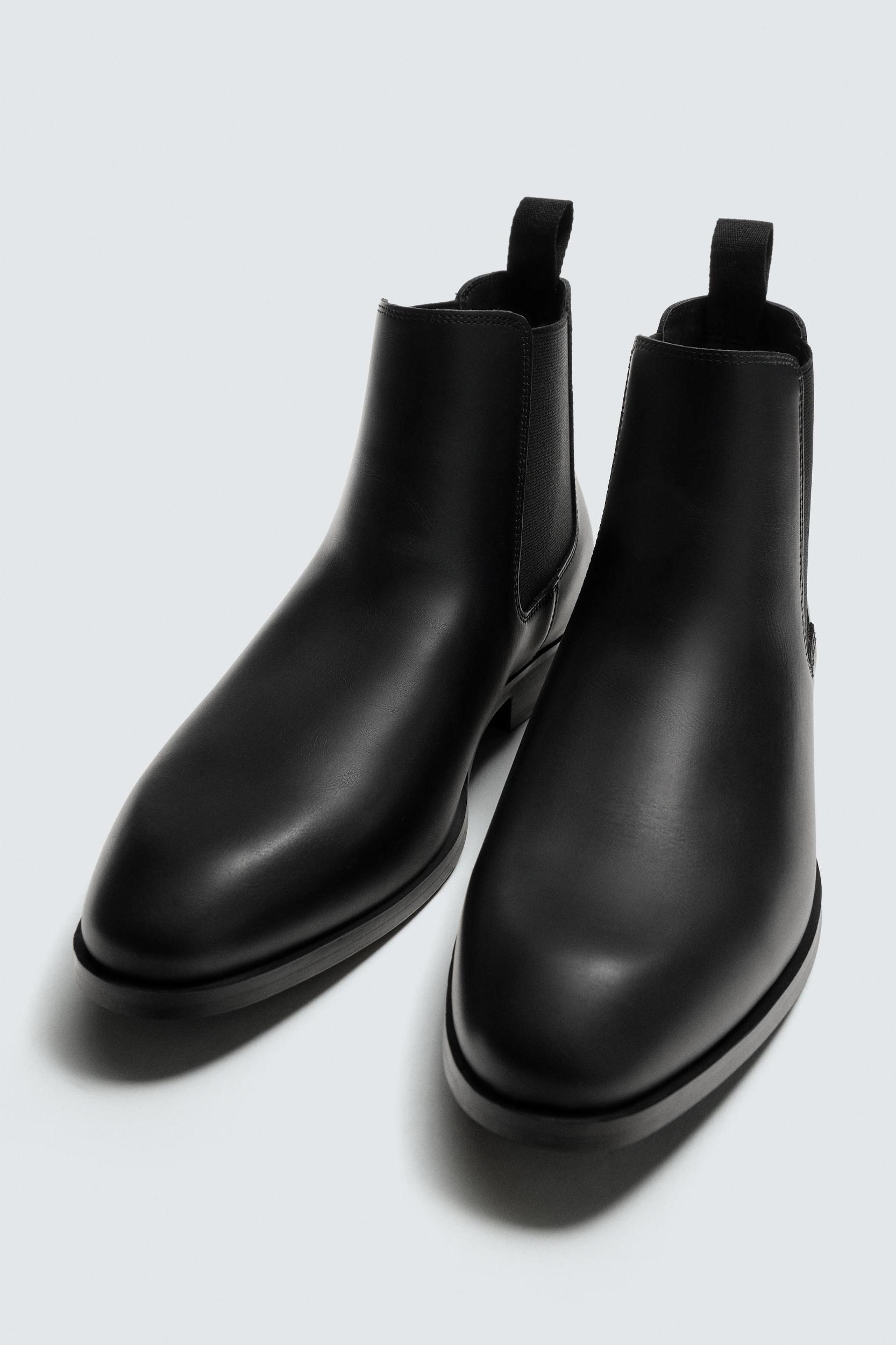 POINTED CHELSEA BOOTS Product Image