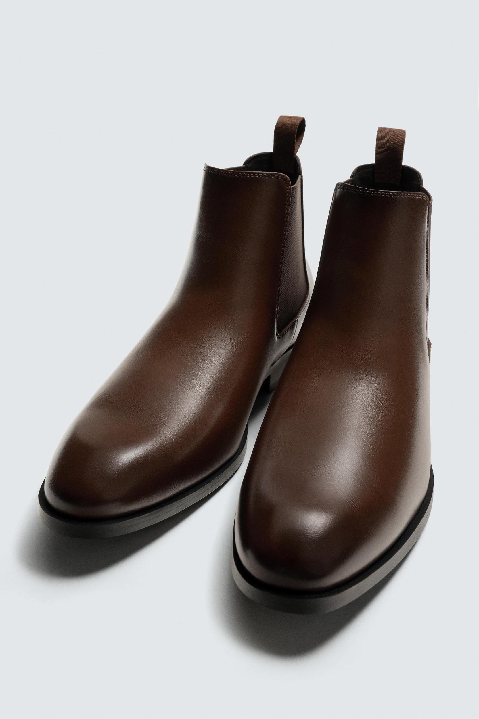 POINTED CHELSEA BOOTS Product Image