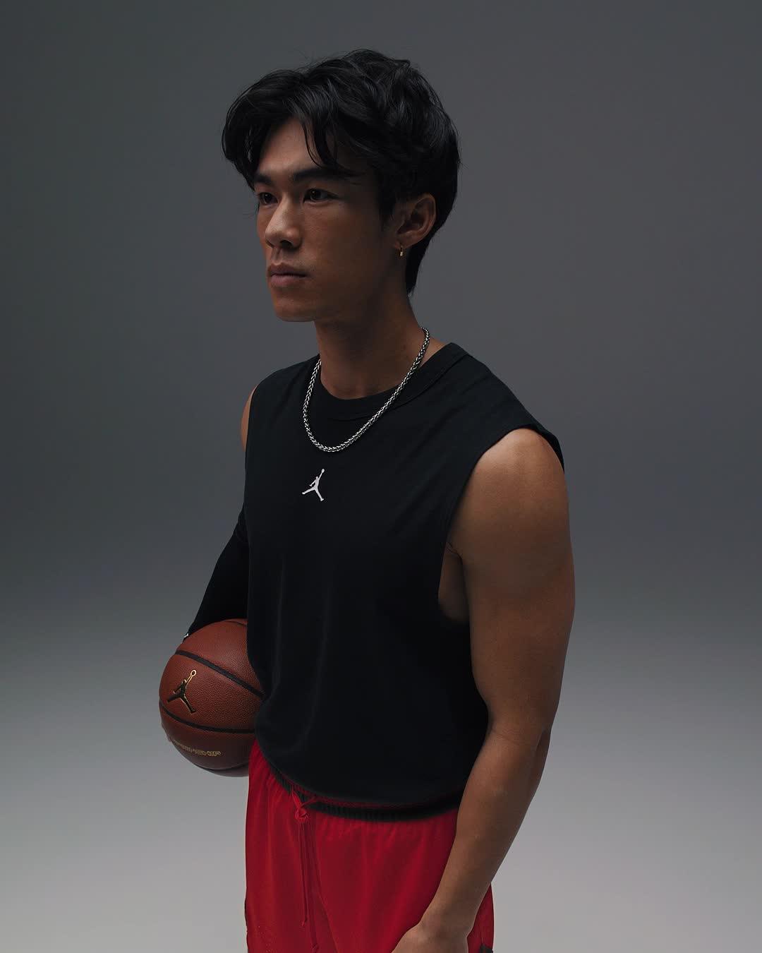 Mens Jordan Sport Dri-FIT Mesh Diamond Shorts | HF9910-687 Product Image