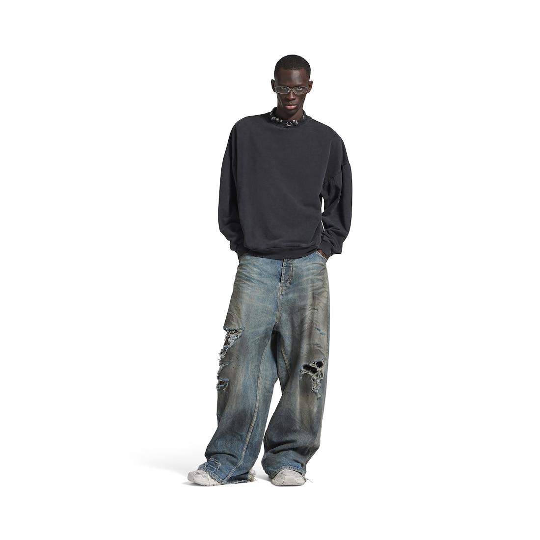 Pierced Round Sweatshirt Oversized in Black Faded Product Image