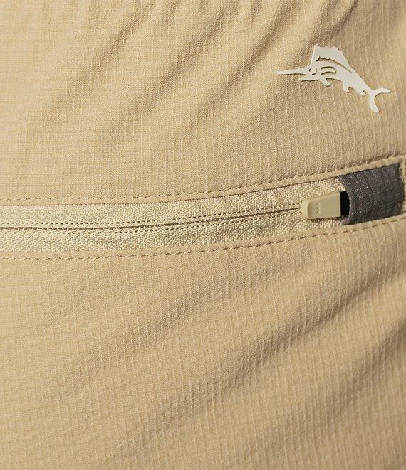 Tommy Bahama Chip Shot Pull-On 8#double; Inseam Shorts Product Image