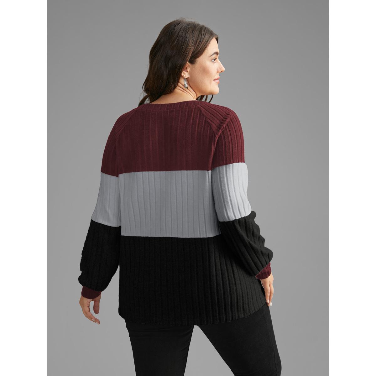 Plus Size Colorblock Contrast Texture Pit Strip T-shirt Burgundy Women Casual Texture V-neck Everyday T-shirts BloomChic 10/M Product Image