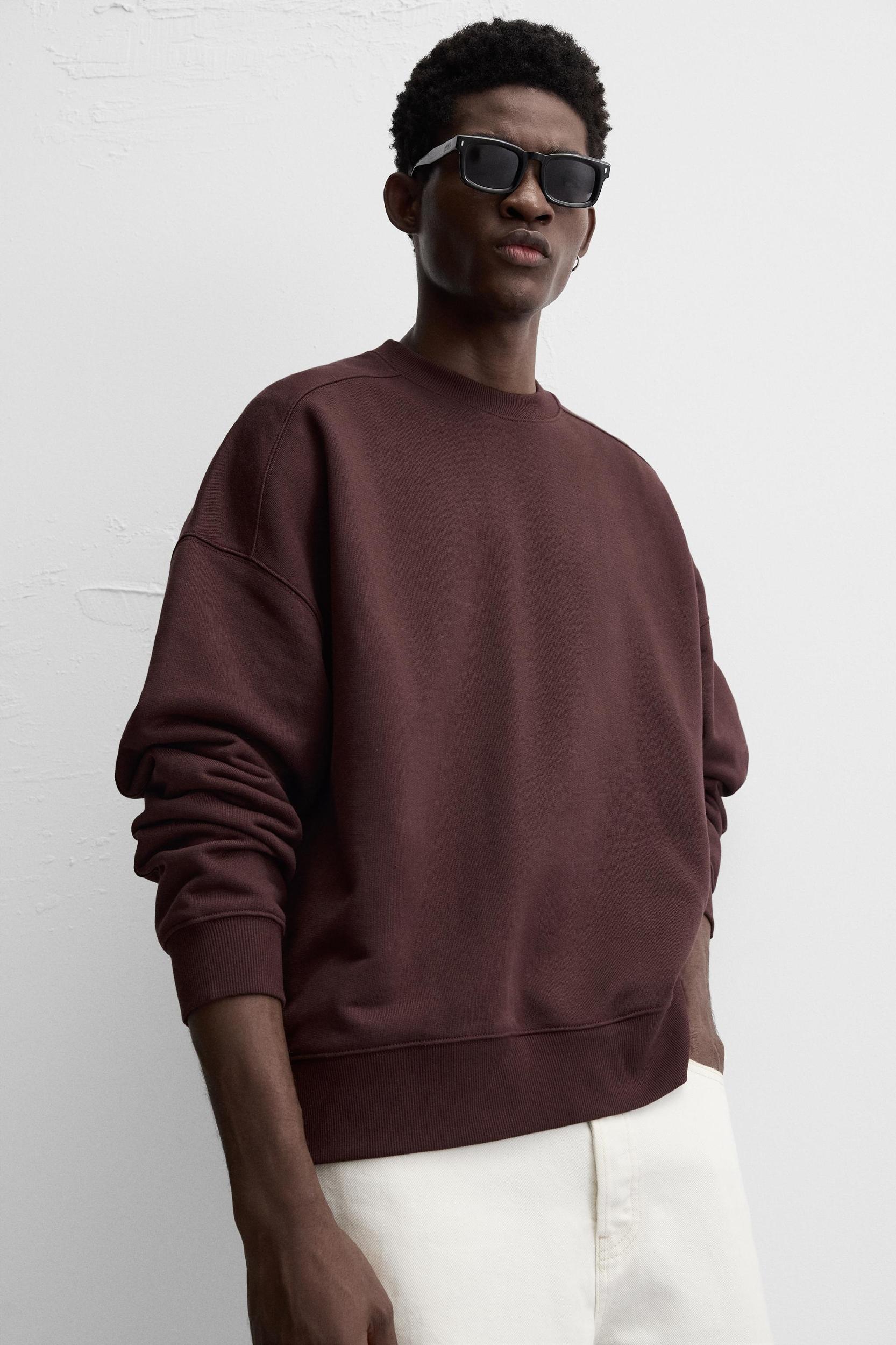 BOXY FIT CREW NECK SWEATSHIRT Product Image