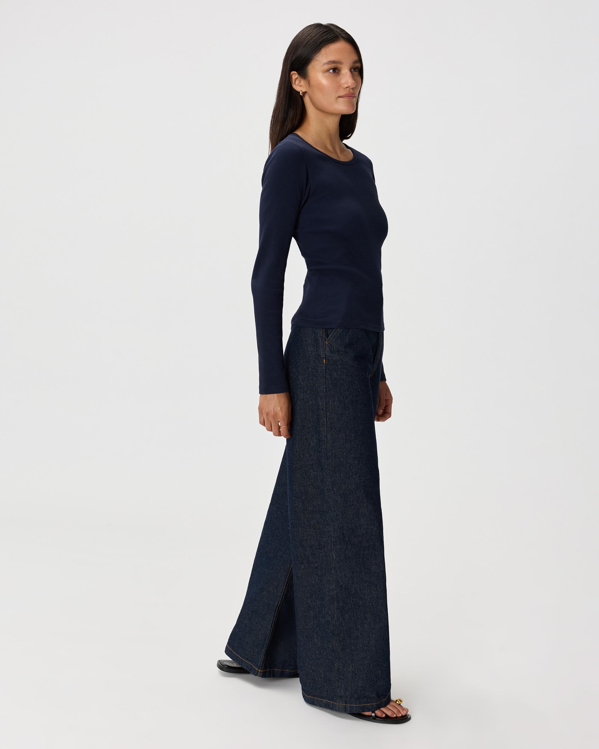 Quince | Women's Micro-Rib Long Sleeve T-Shirt Organic Cotton Product Image