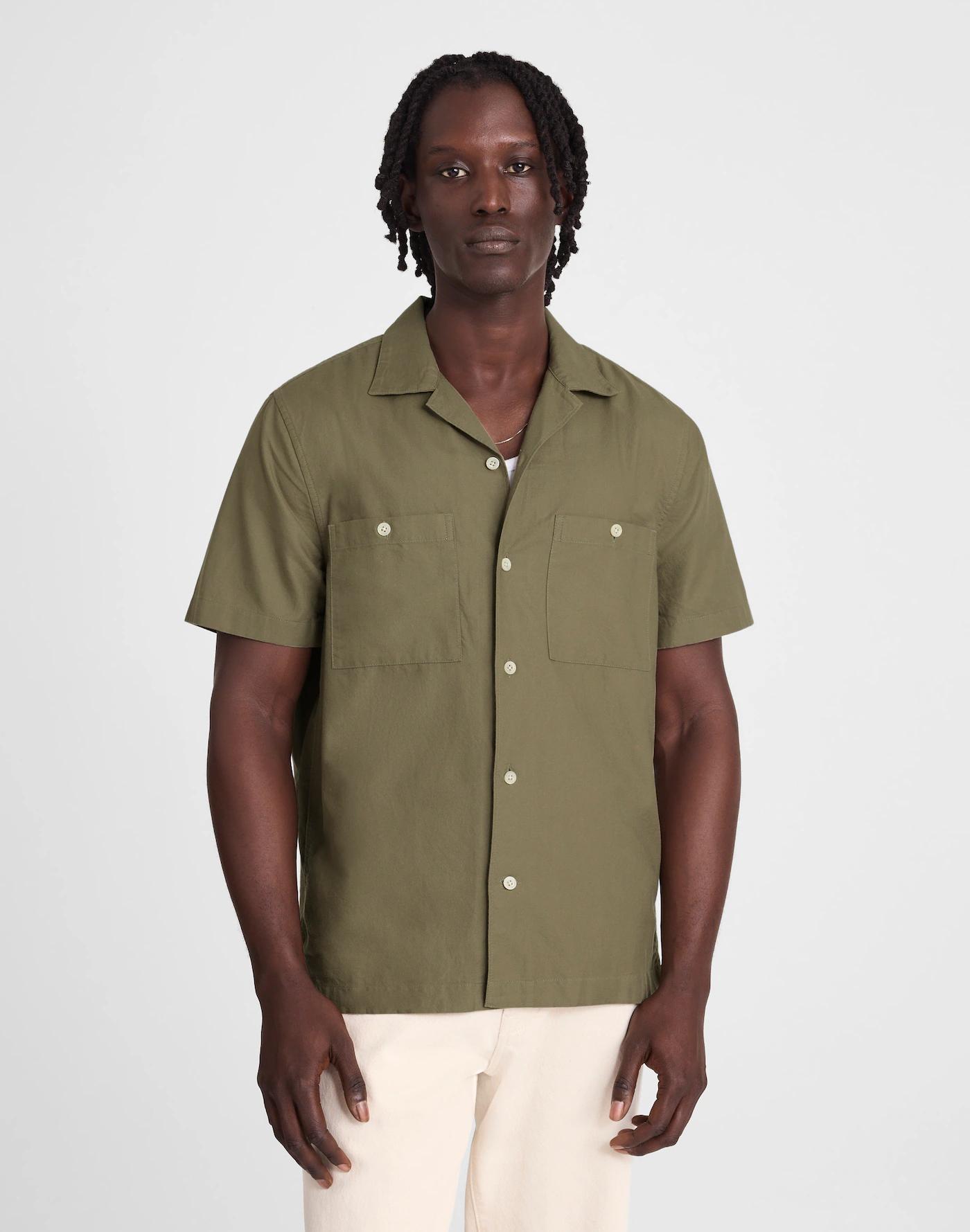 Camp Collar Short-Sleeve Shirt in Everyday Twill Product Image