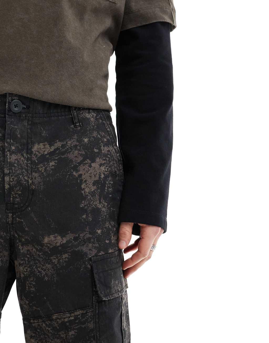 River Island baggy cargo pants in dark camo Product Image