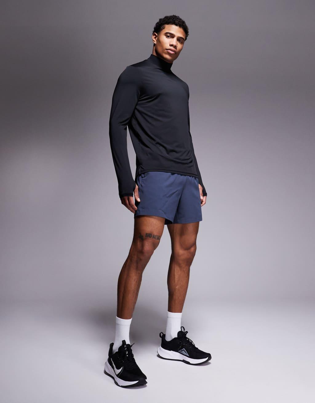 4505 regular fit quick dry long sleeve running t-shirt with mock neck in black  Product Image