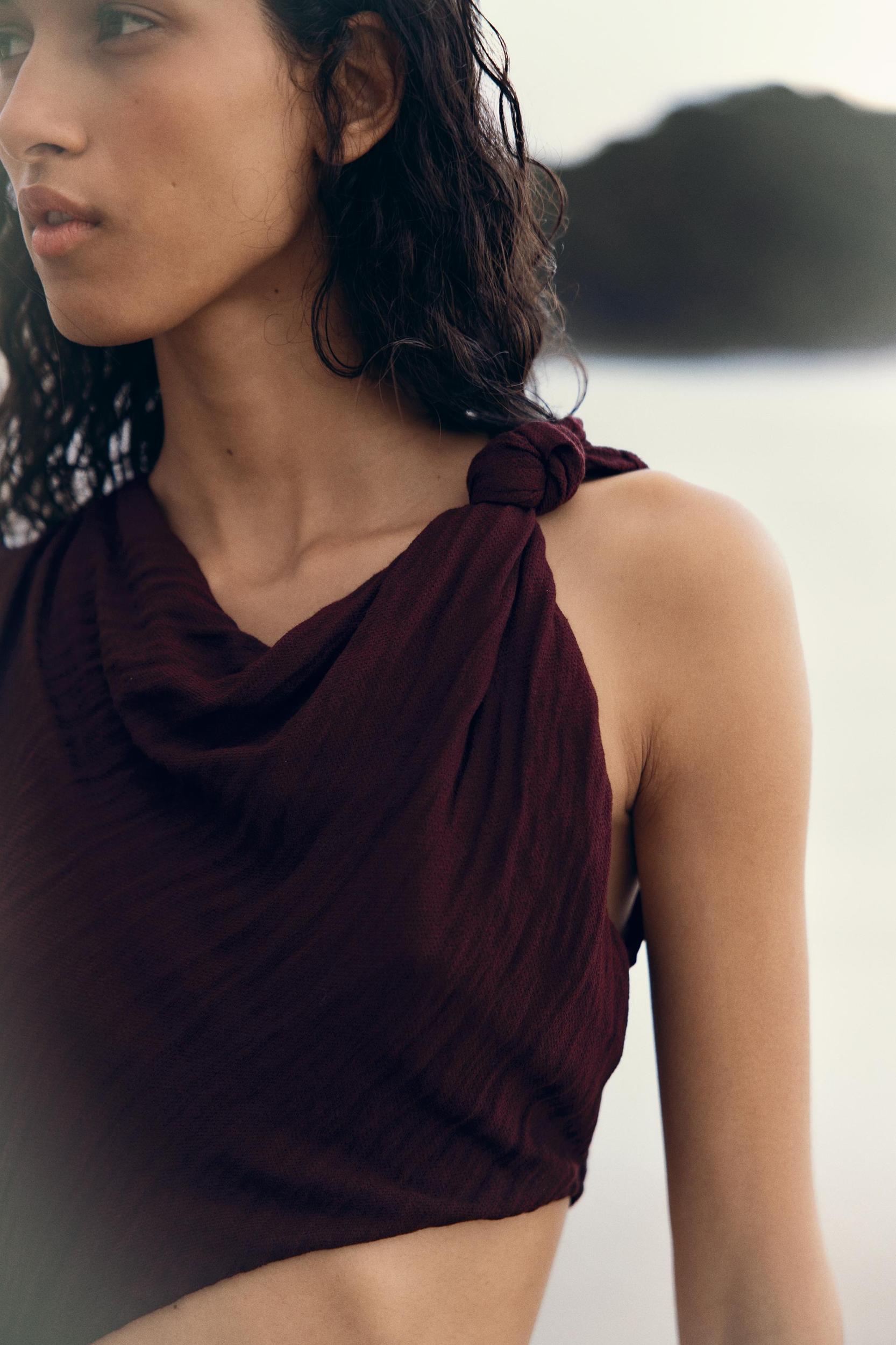 CUT OUT MIDI DRESS Product Image