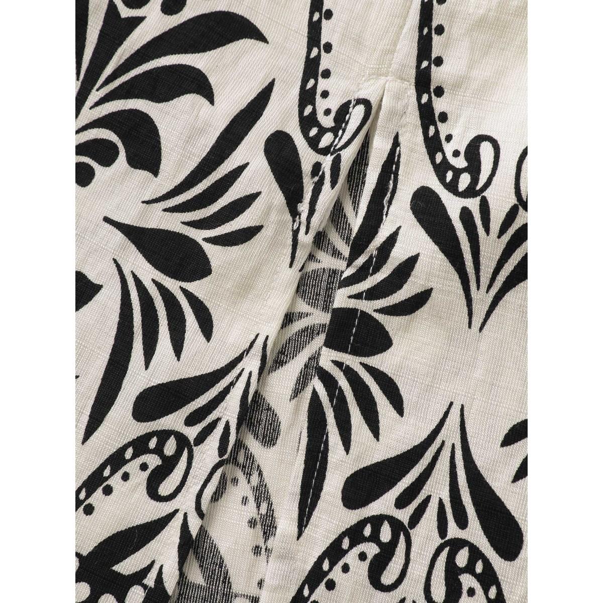 Plus Size Floral Print Shirred Waist Midi Dress Black Women Shirred V-neck Short sleeve Curvy BloomChic 18-20/2X Product Image