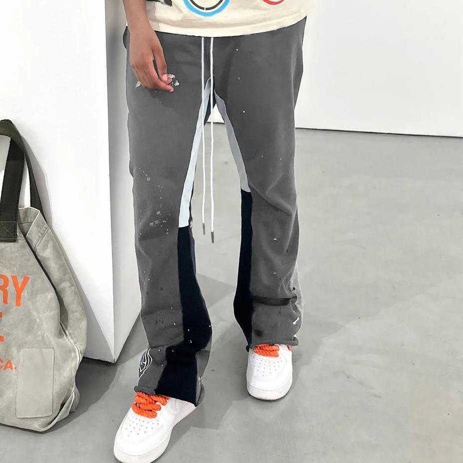 Sopula Men's Casual Baggy Flared Sweatpants Product Image