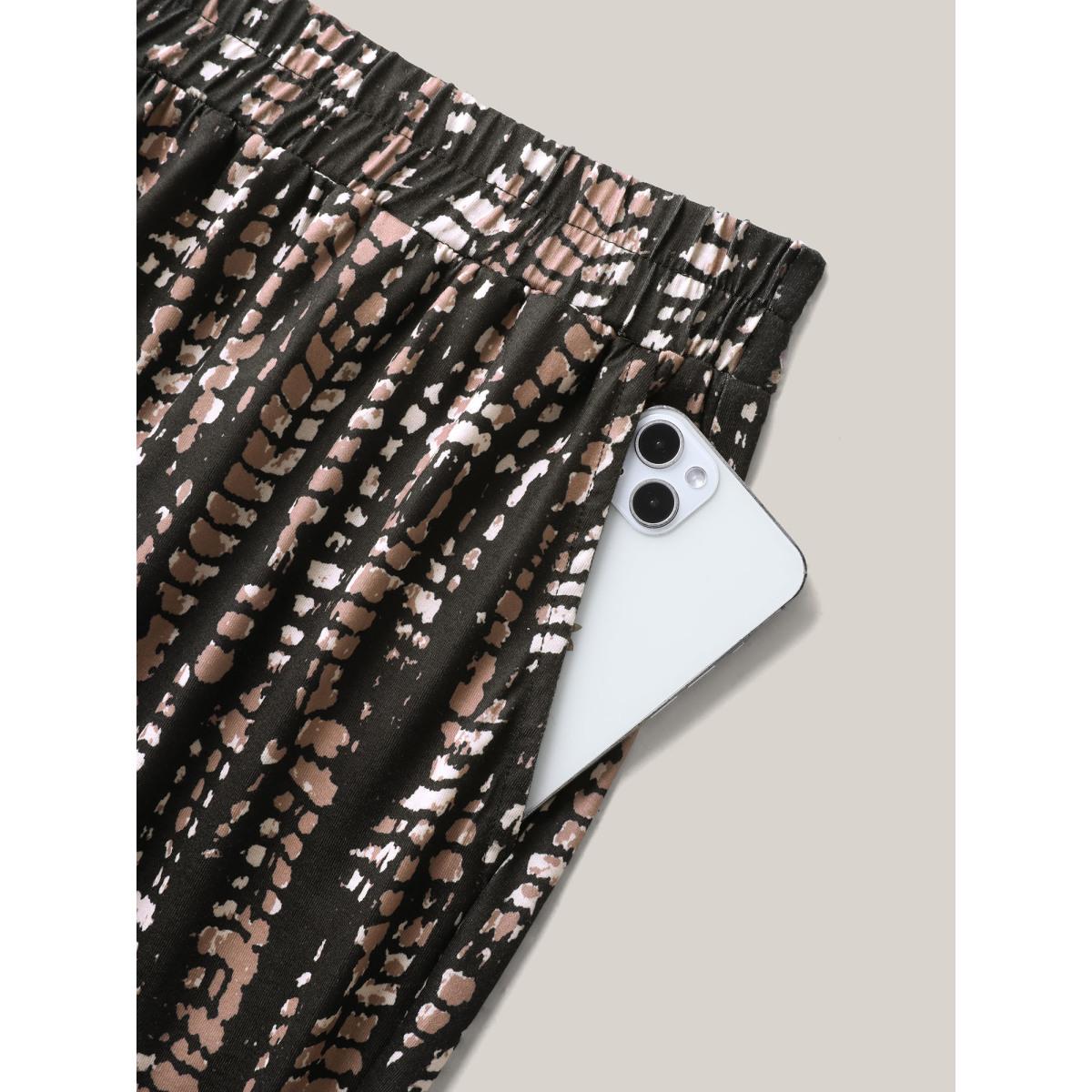 Plus Size Tie-Dye Pull-On Jogger Pants Women Black Casual Bodycon Mid Rise Everyday-Casual Pants BloomChic 14-16/1X Product Image