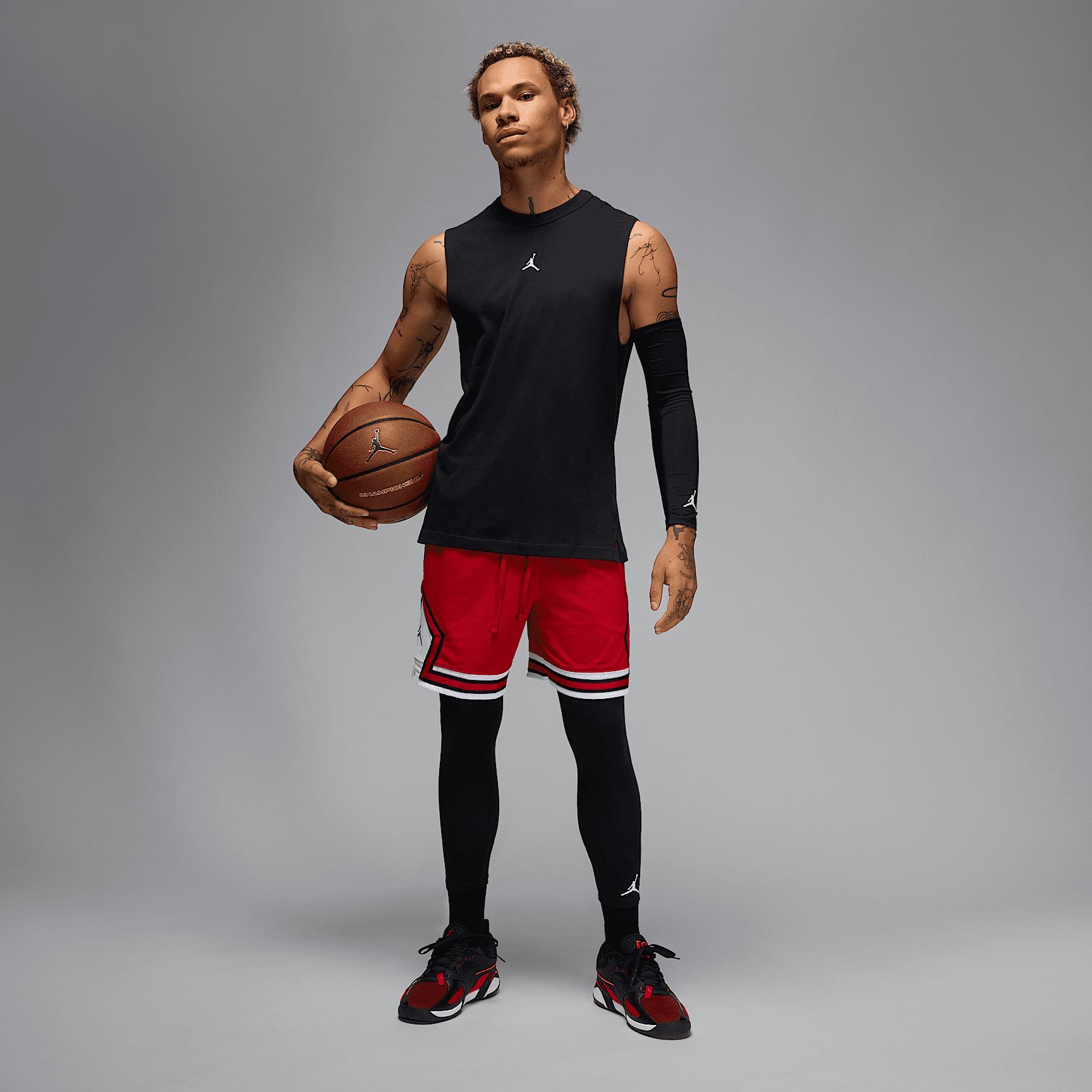 Mens Jordan Sport Dri-FIT Mesh Diamond Shorts | HF9910-687 Product Image