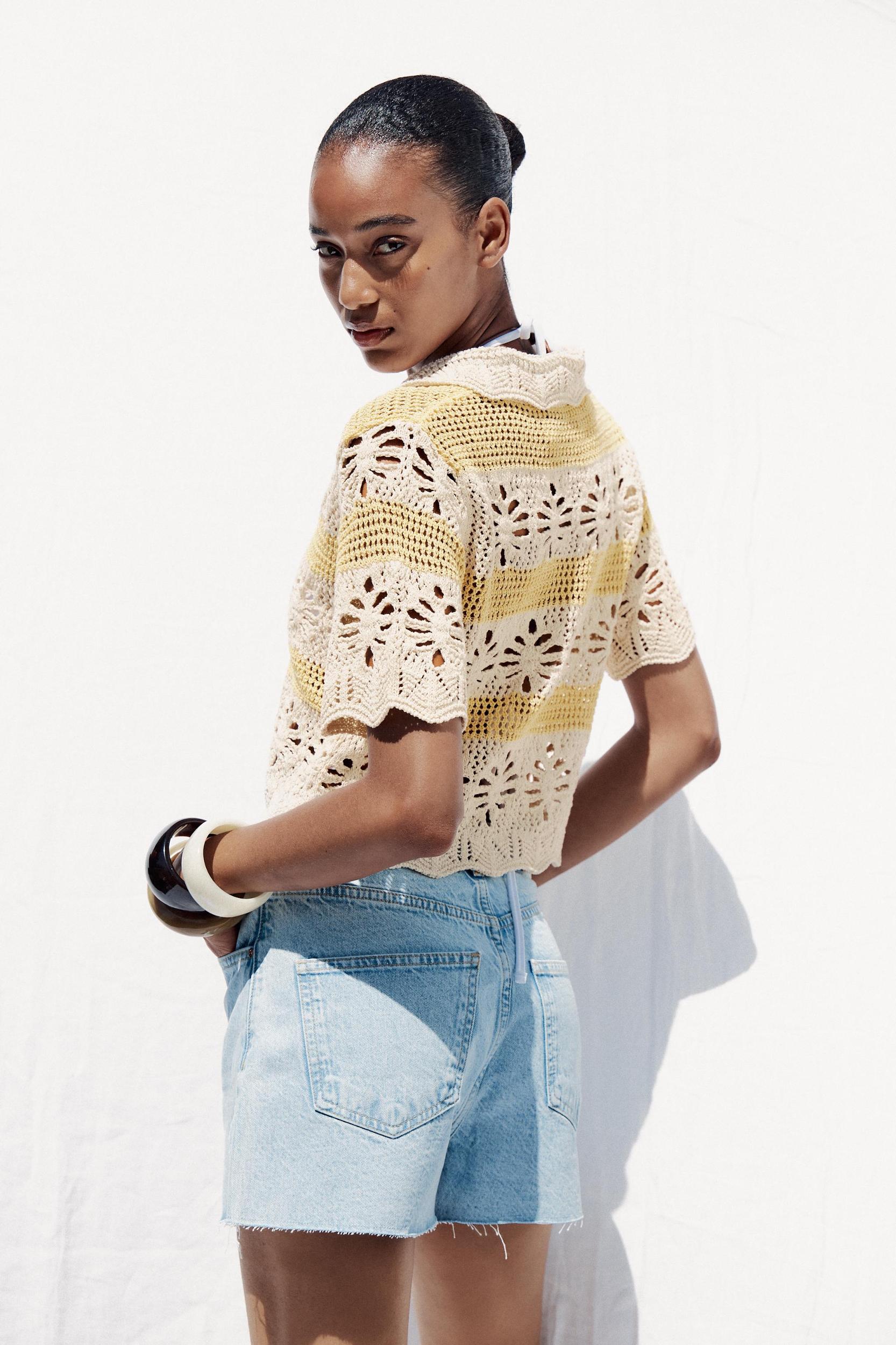 Z1975 HIGH-WAISTED DENIM SHORTS Product Image