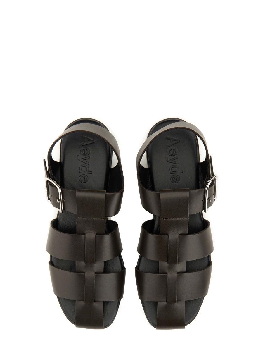 AEYDE 10mm Whit Leather Fisherman Sandals In Black Product Image