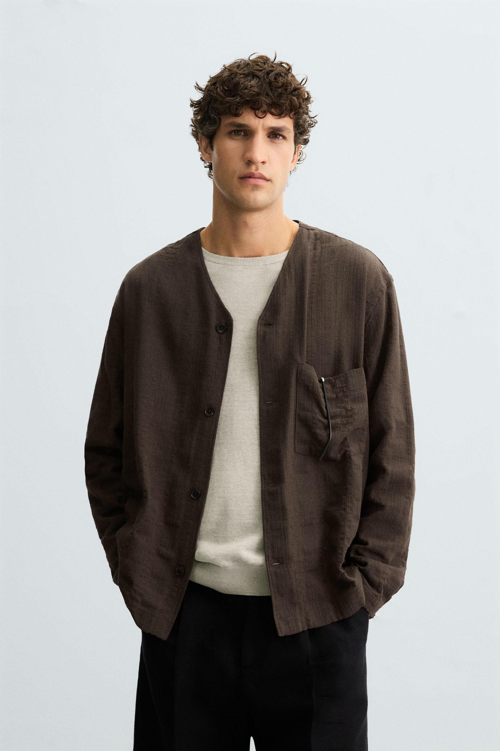 STRIPED JACQUARD SHIRT Product Image