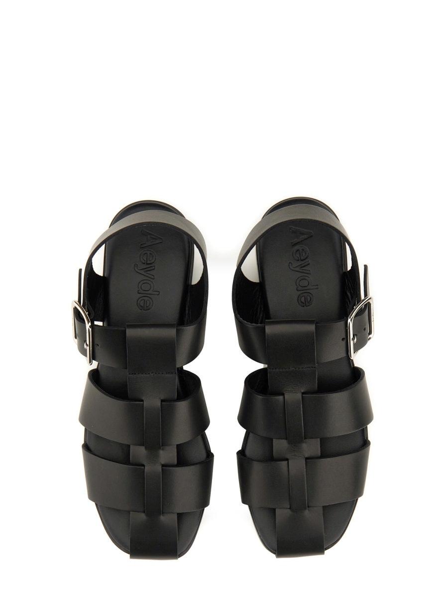 AEYDE 10mm Whit Leather Fisherman Sandals In Black Product Image