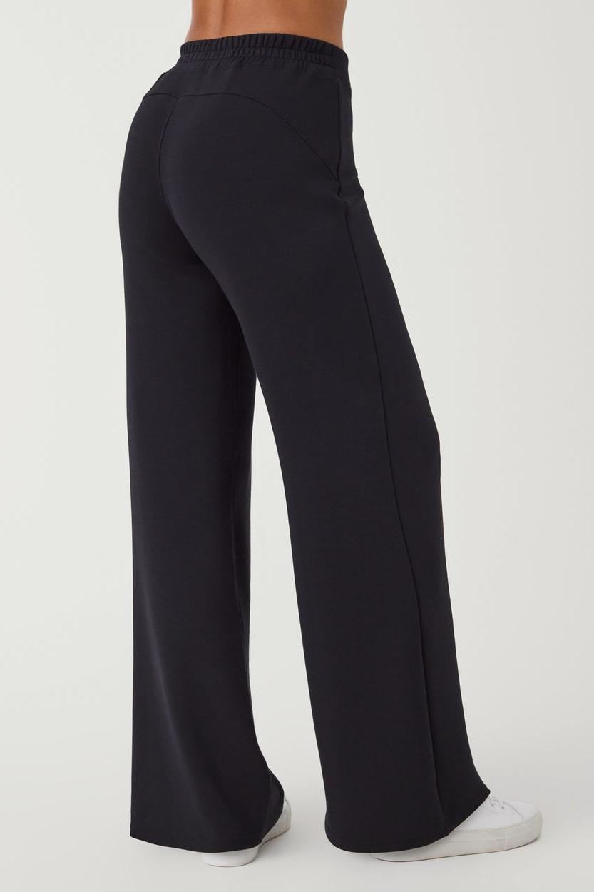 Air Essentials Wide Leg Pant Product Image