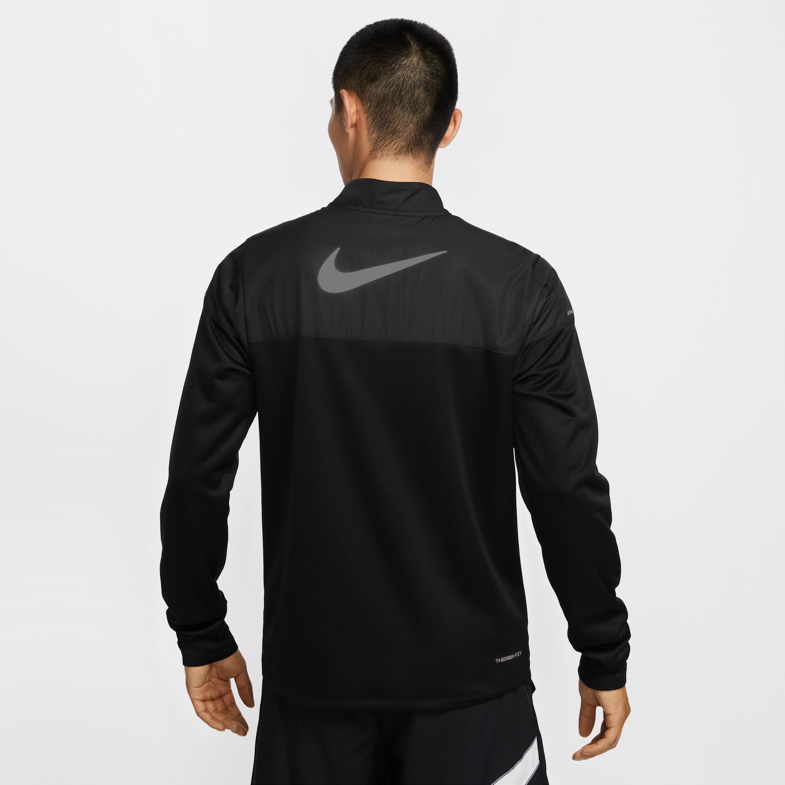Nike Sphere Element Men's Therma-FIT Water-Repellent 1/2-Zip Running Top Product Image