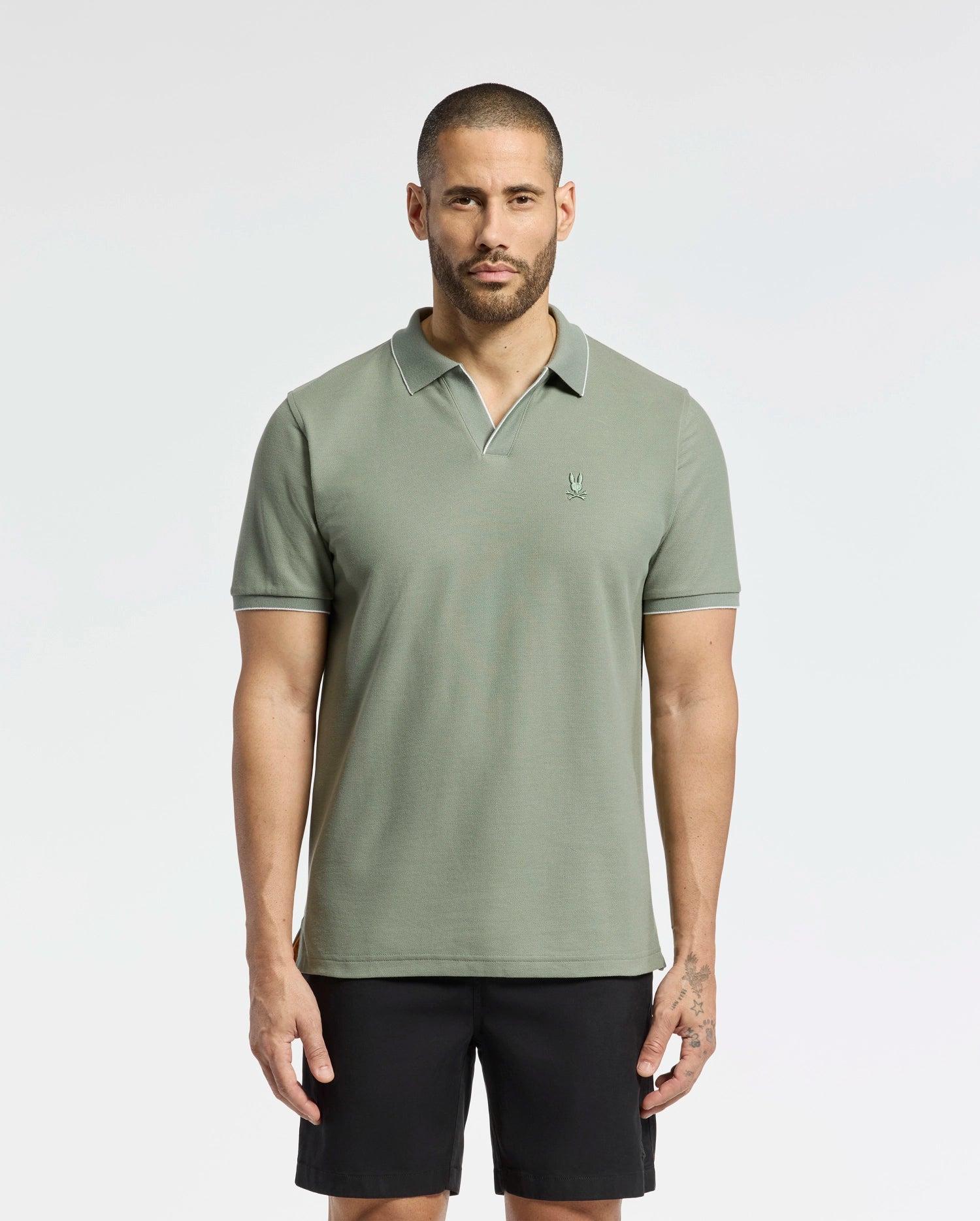 MENS EAST HILLS JOHNNY COLLAR POLO - B6K331B200 Product Image