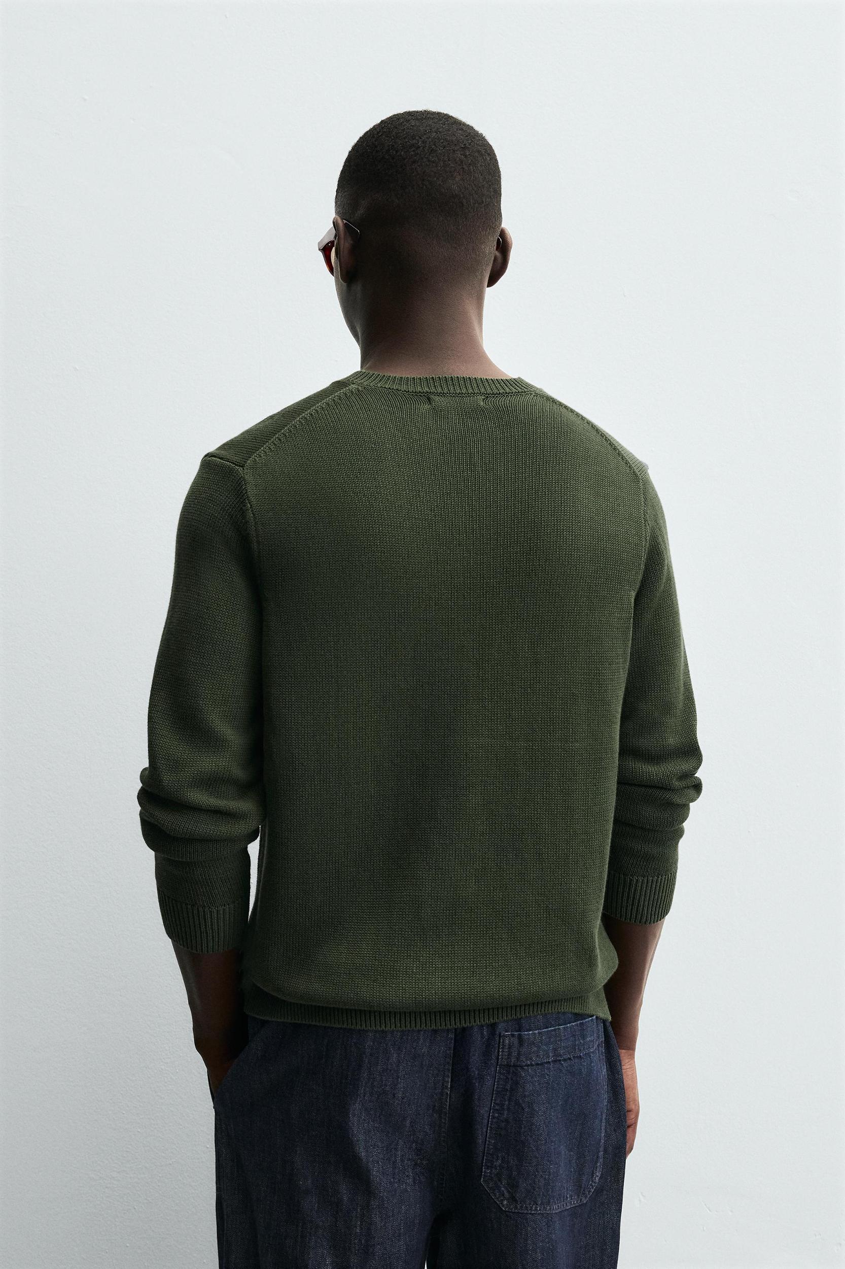 COTTON V-NECK SWEATER Product Image