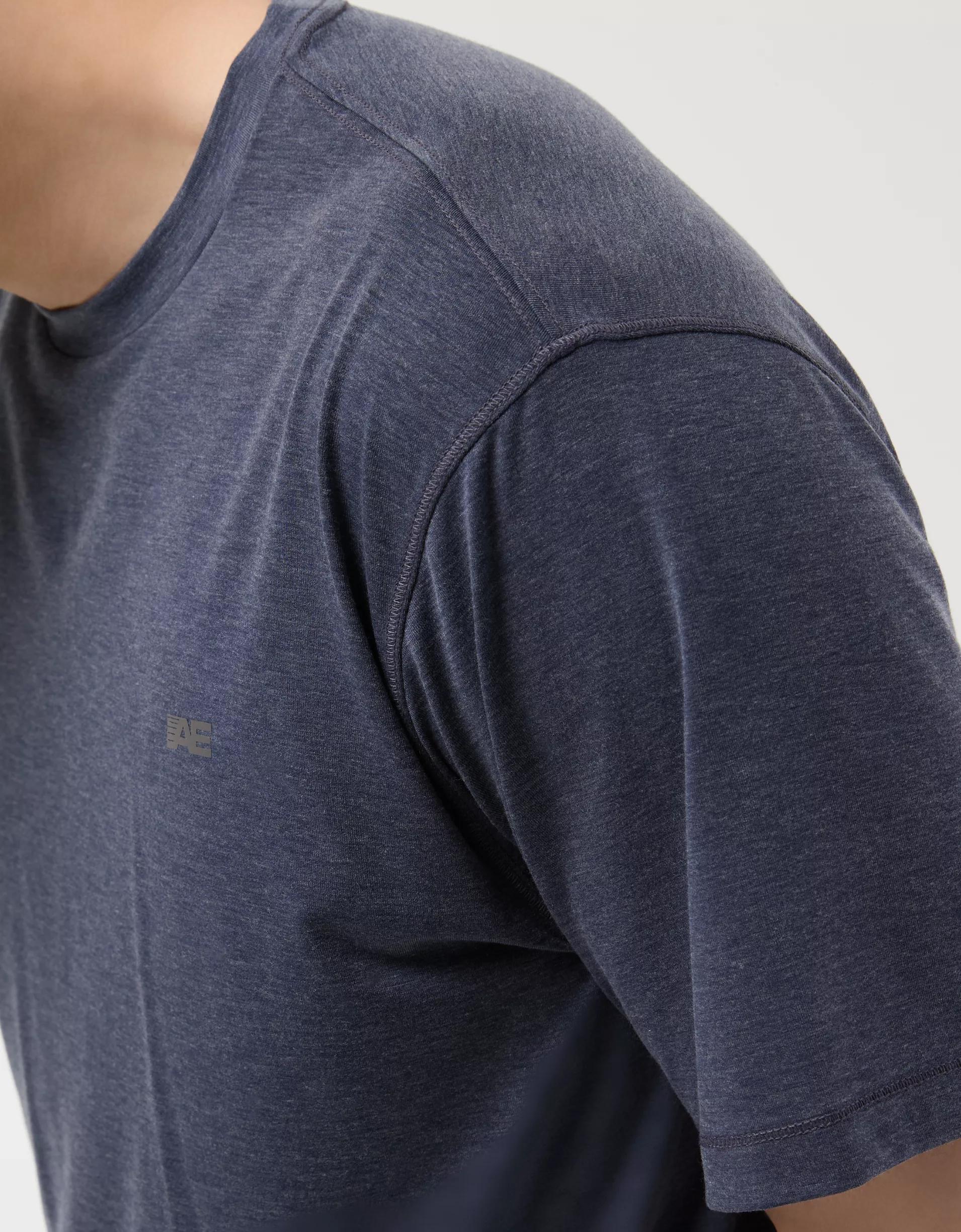 AE 24/7 Training T-Shirt Product Image