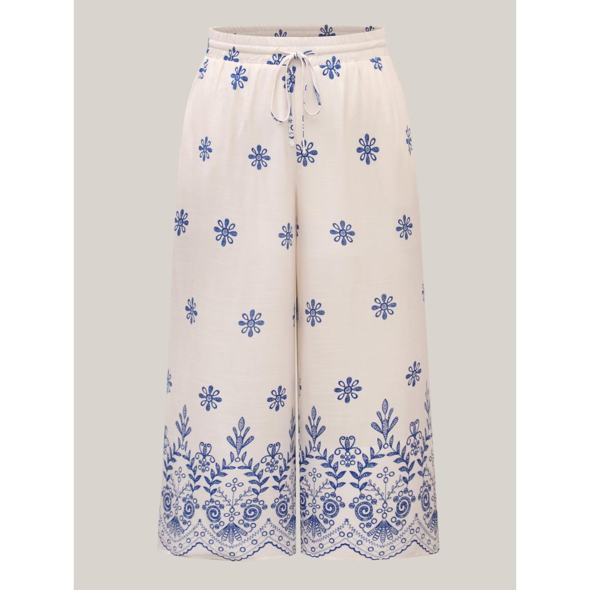 Plus Size Floral Print Wide-Leg Pants Women WhiteSmoke Resort Wide Leg Mid Rise Vacation Pants BloomChic 18-20/2X Product Image