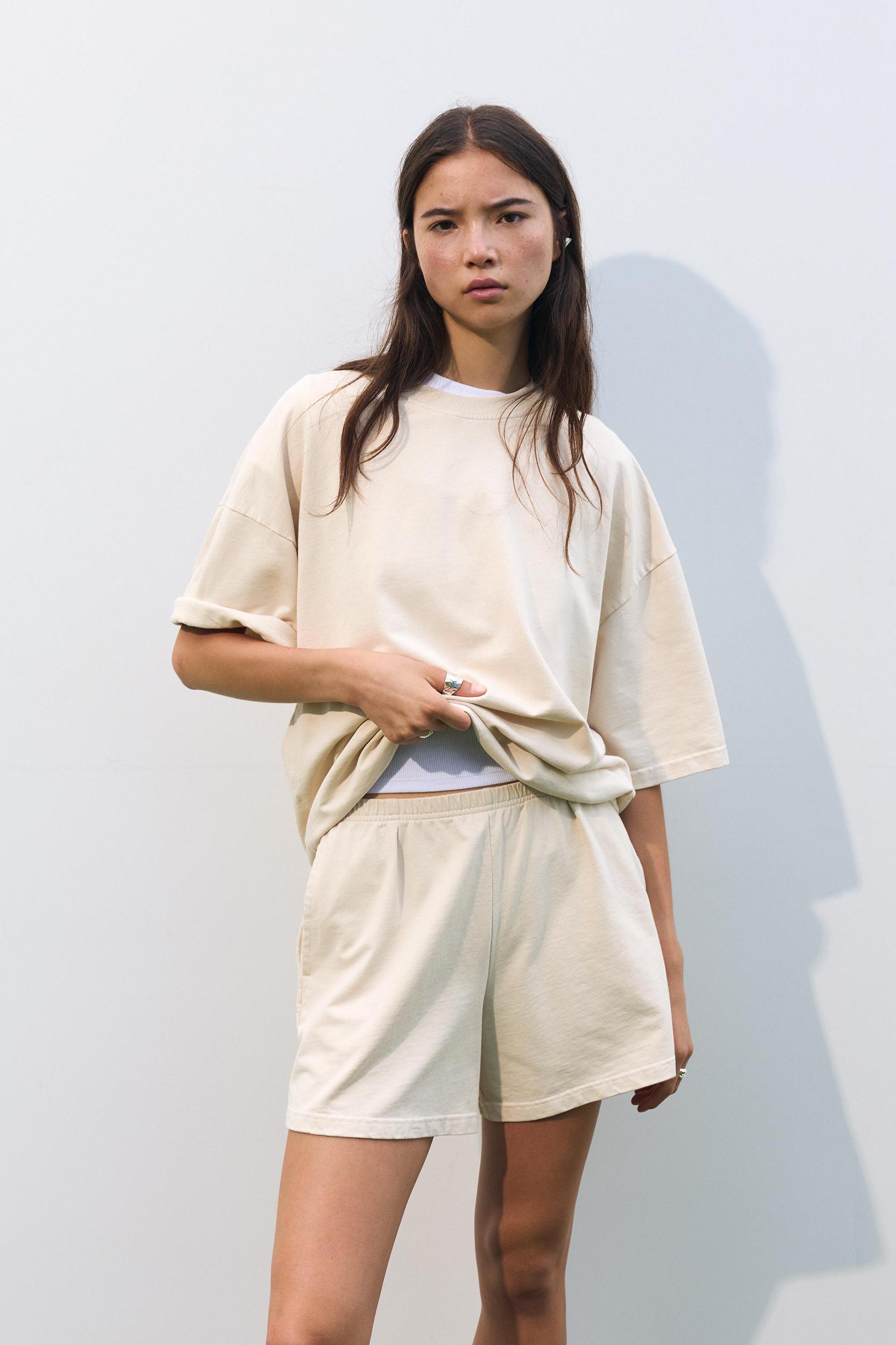 Tracksuit shorts Product Image