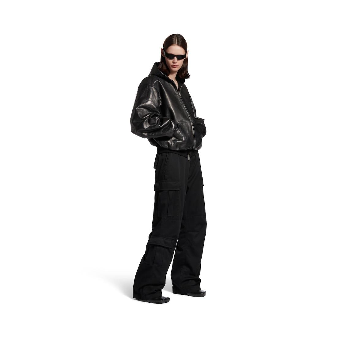 Women's Cargo Pants Regular Fit in Black Product Image